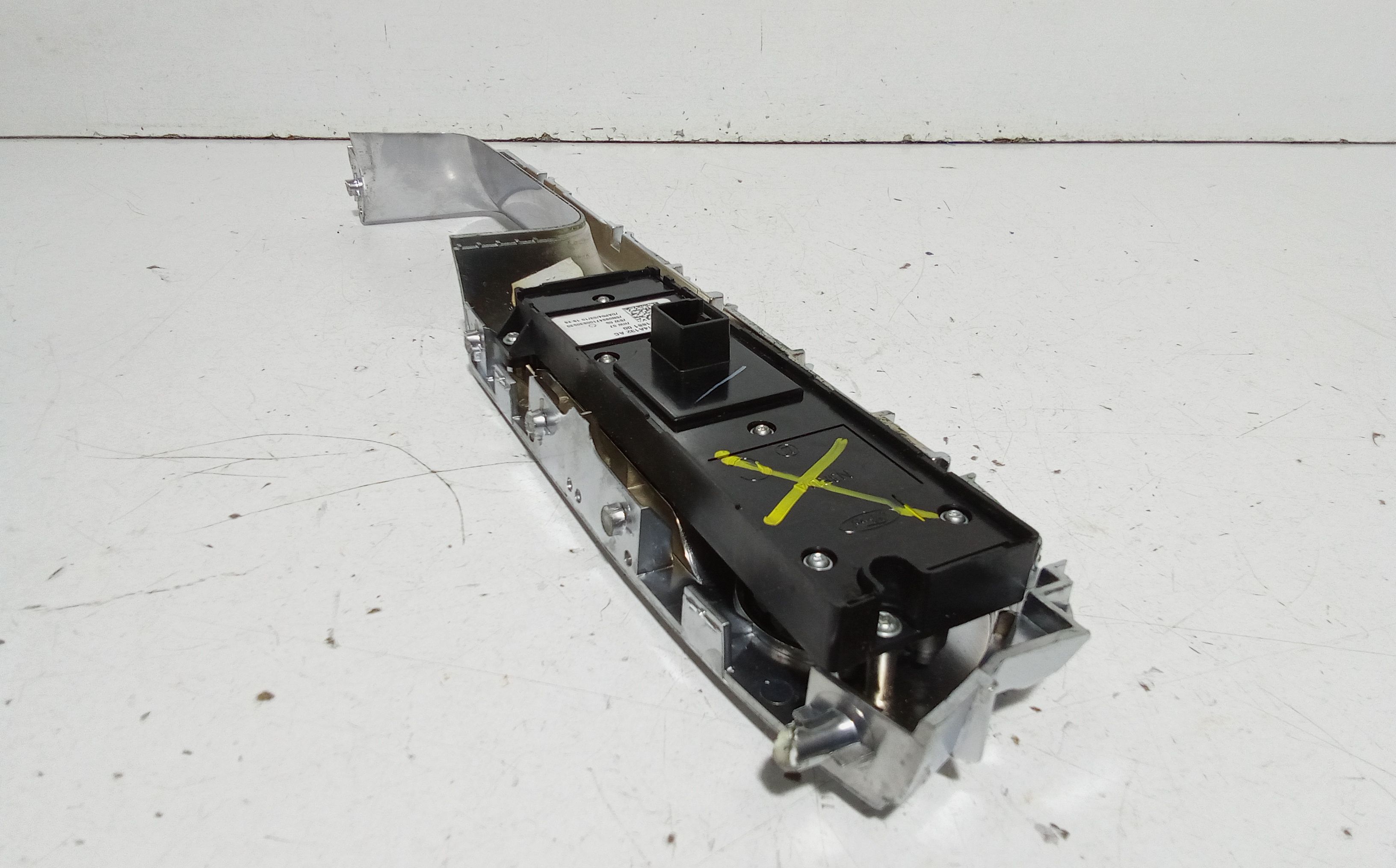 Pulsantiera anteriore sinistra Guida FORD C - Max Serie (07>10)