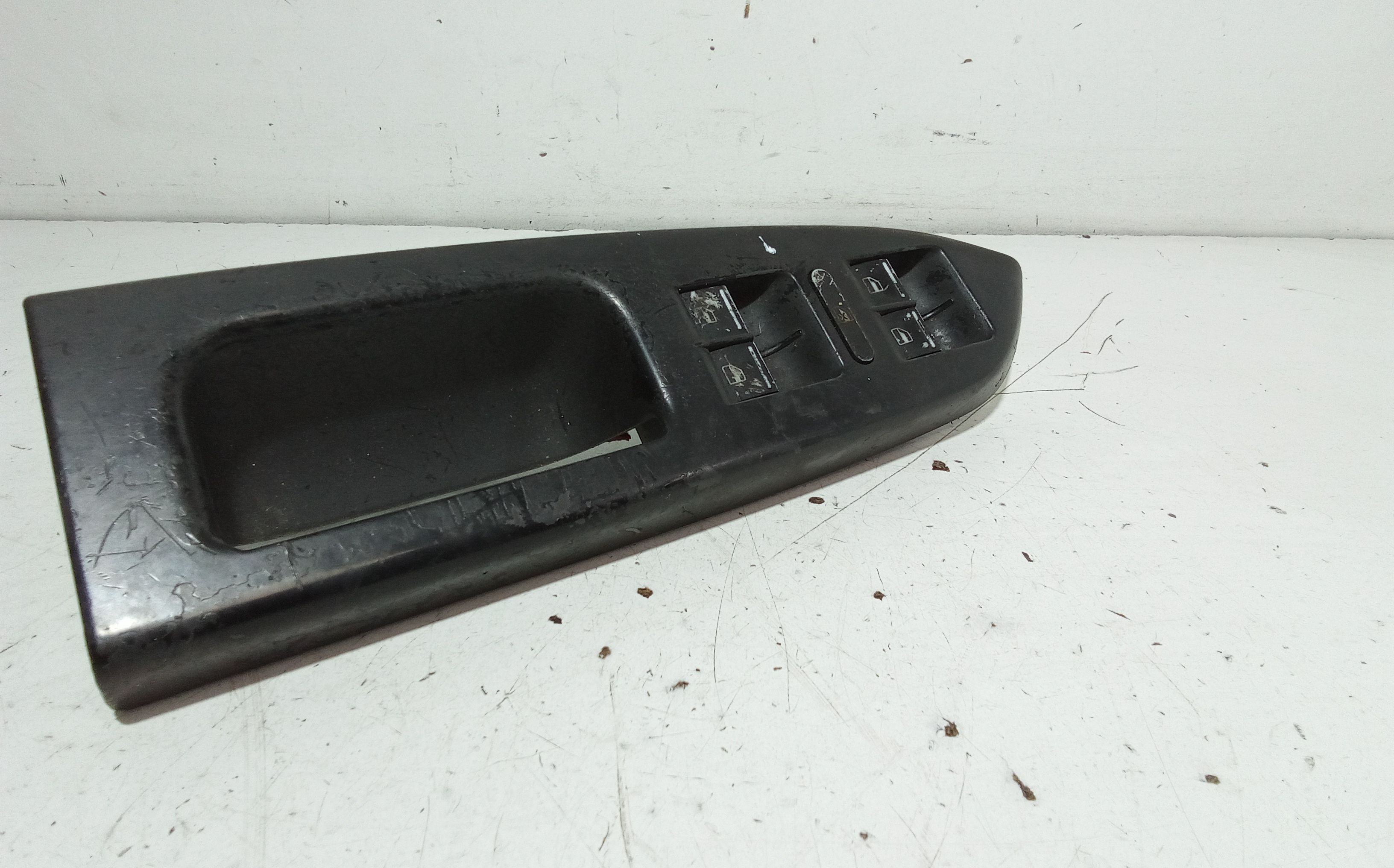 Pulsantiera anteriore sinistra Guida VOLKSWAGEN Touran 1 Serie