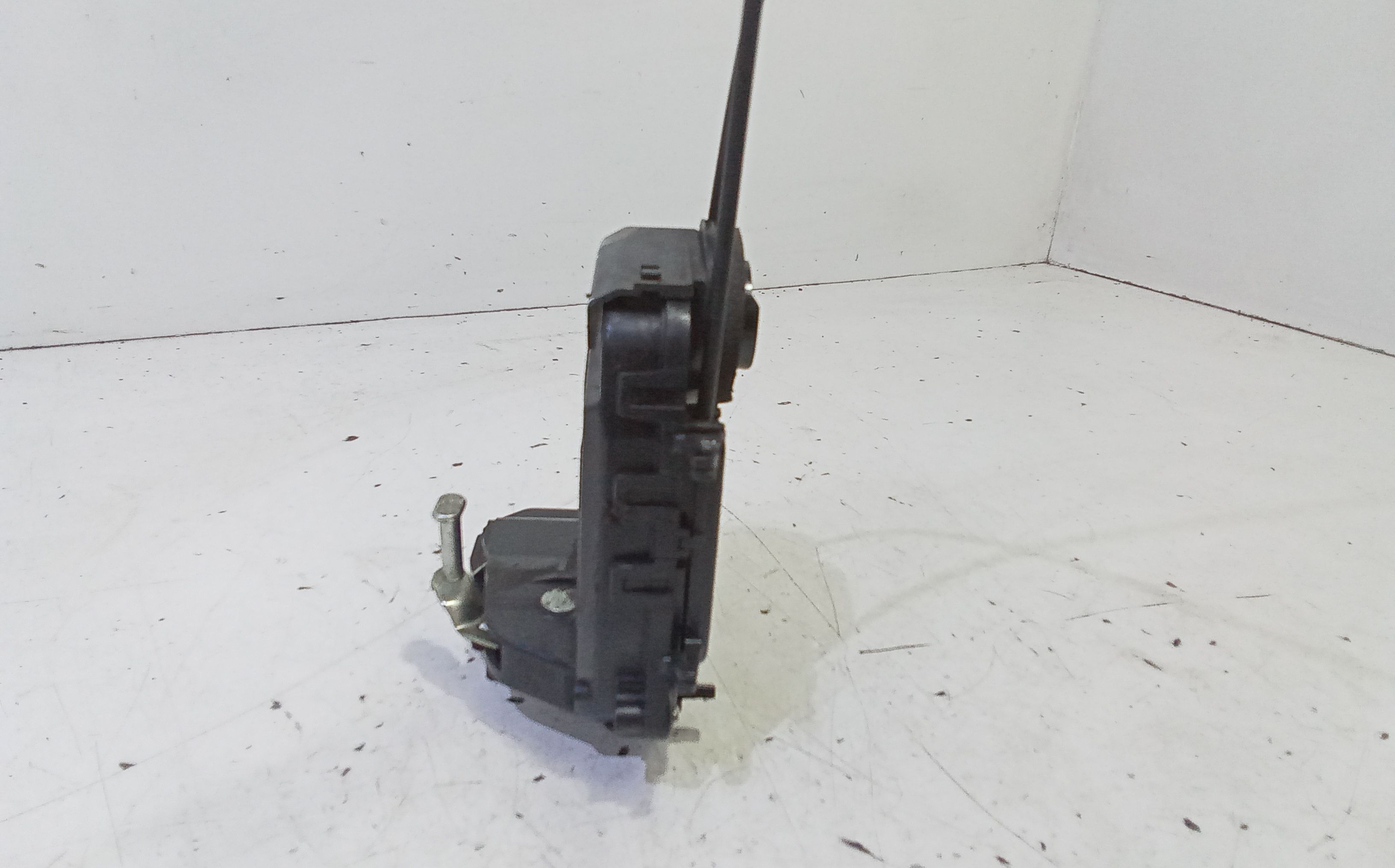 Serratura Posteriore destra TOYOTA Yaris Serie (05>08)