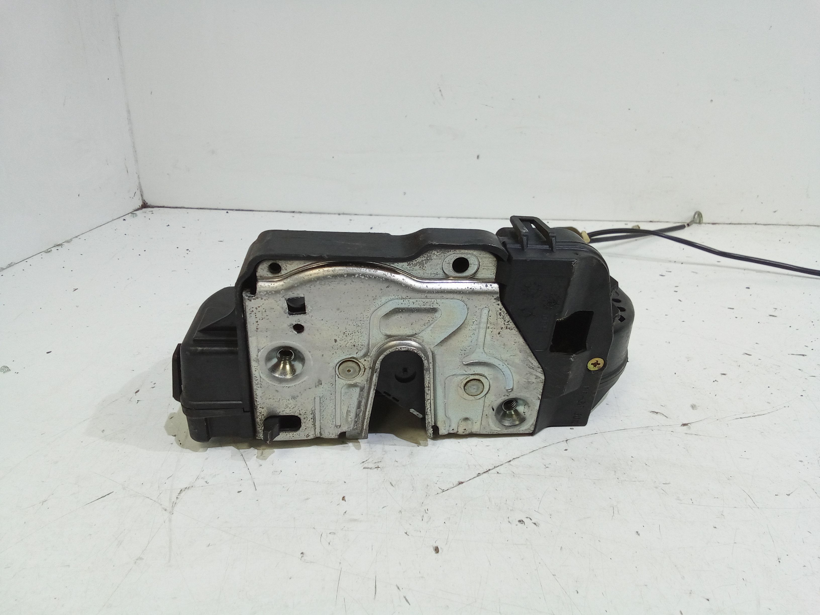 Serratura Posteriore destra MERCEDES Classe E Berlina W211 (02>07)