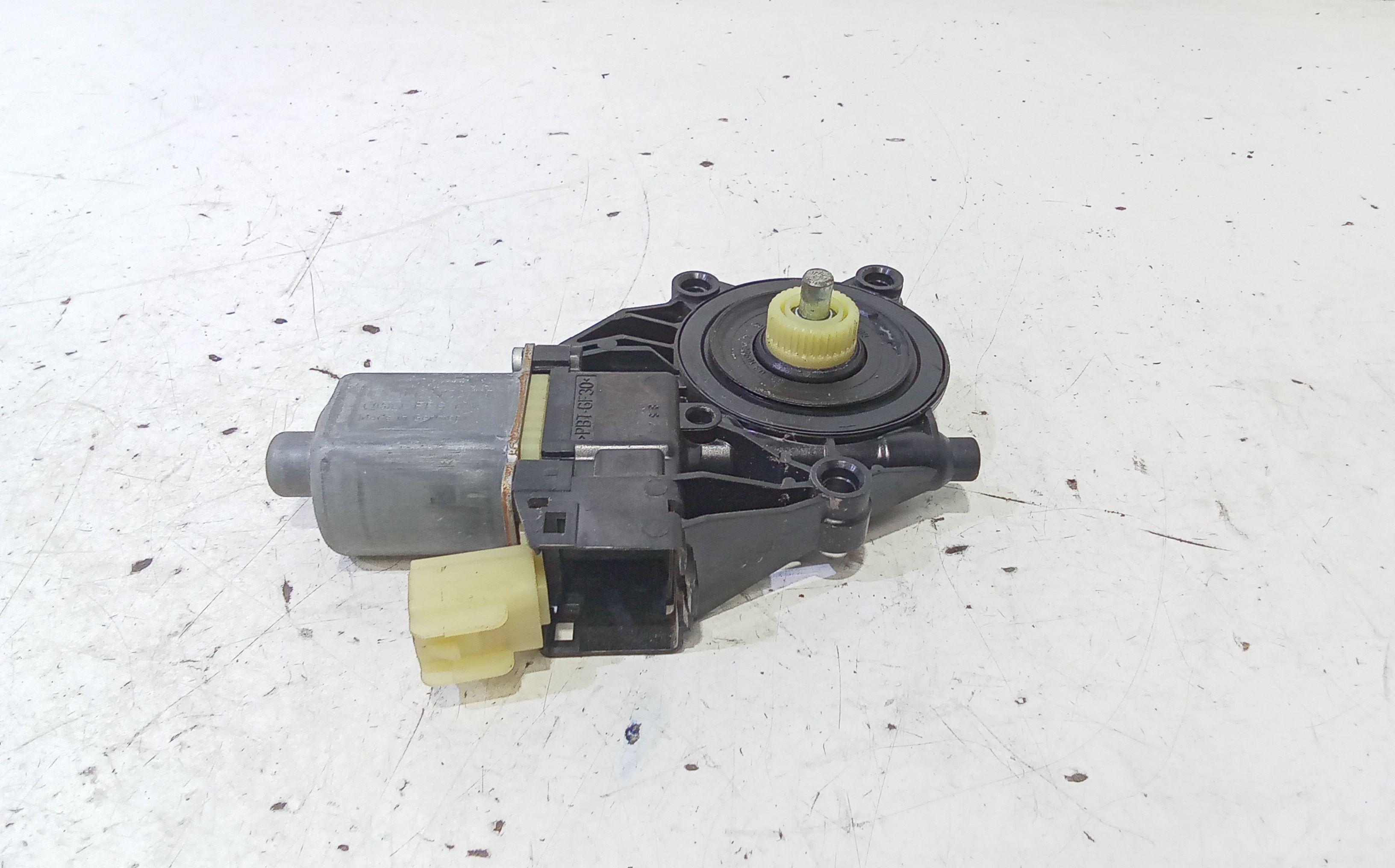 Motorino Alzavetro posteriore destra FORD Fiesta 5 Serie