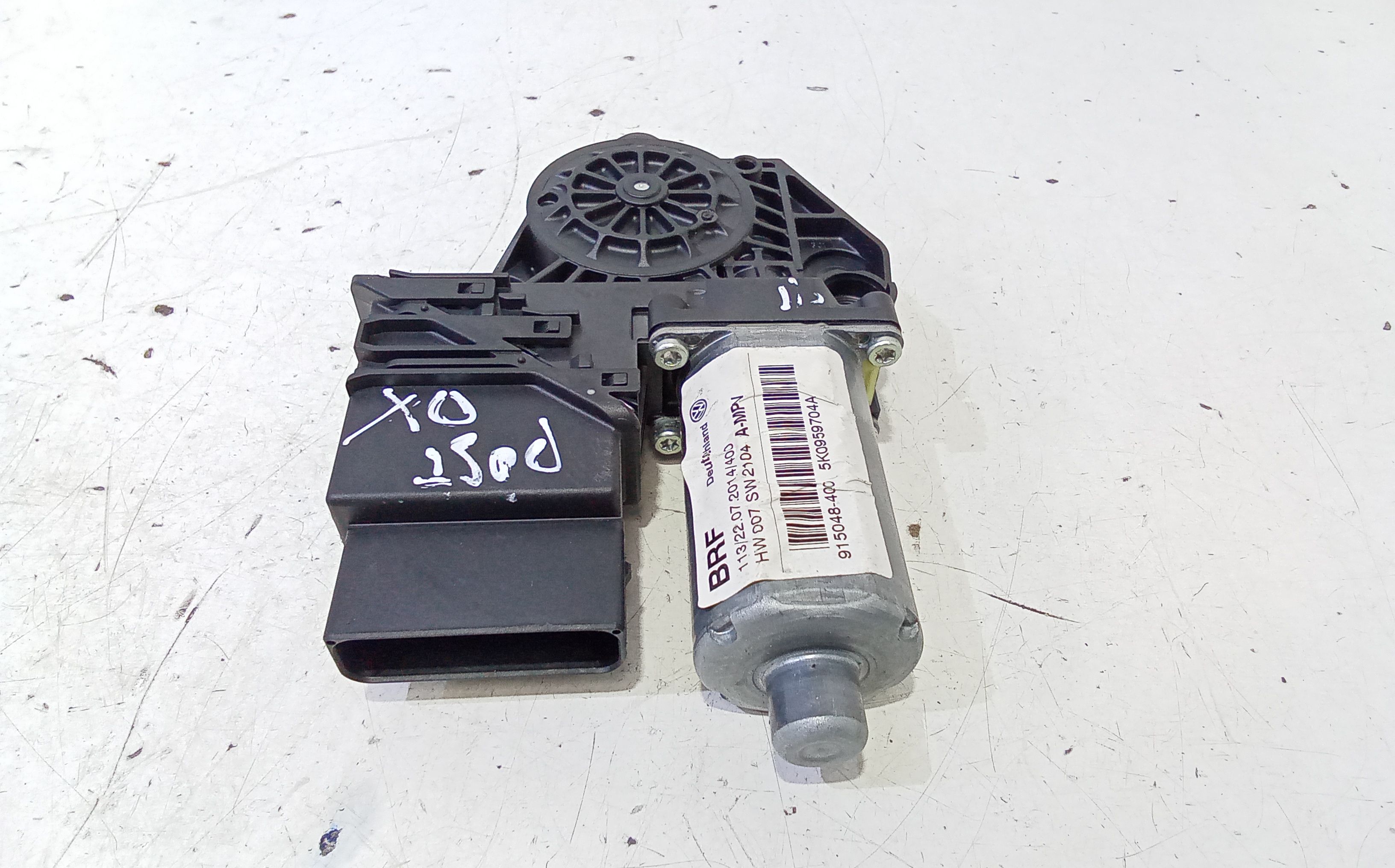 Motorino Alzavetro posteriore destra VOLKSWAGEN Touran 3 Serie