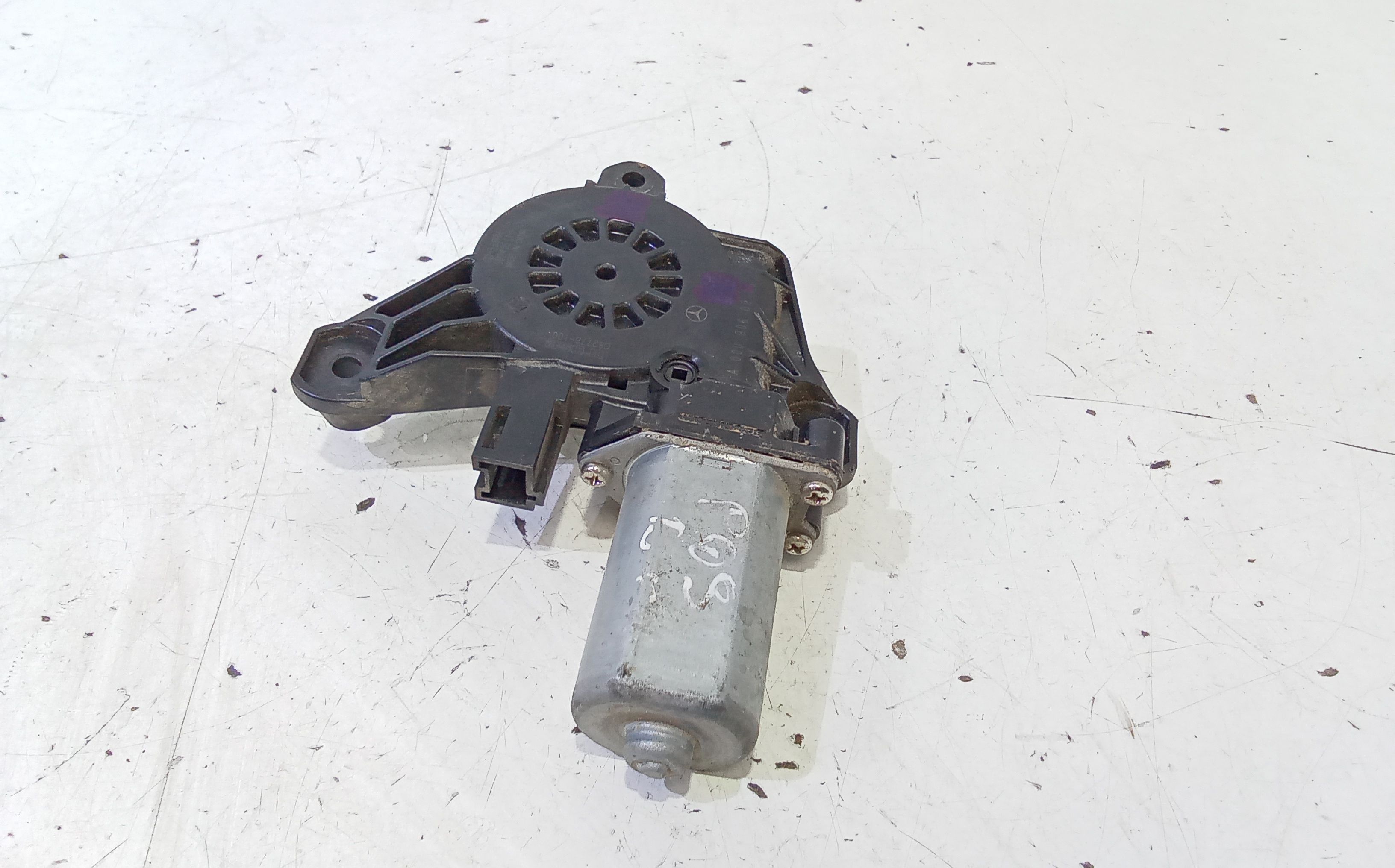 Motorino Alzavetro posteriore destra MERCEDES Classe A Serie (W177) (18>)