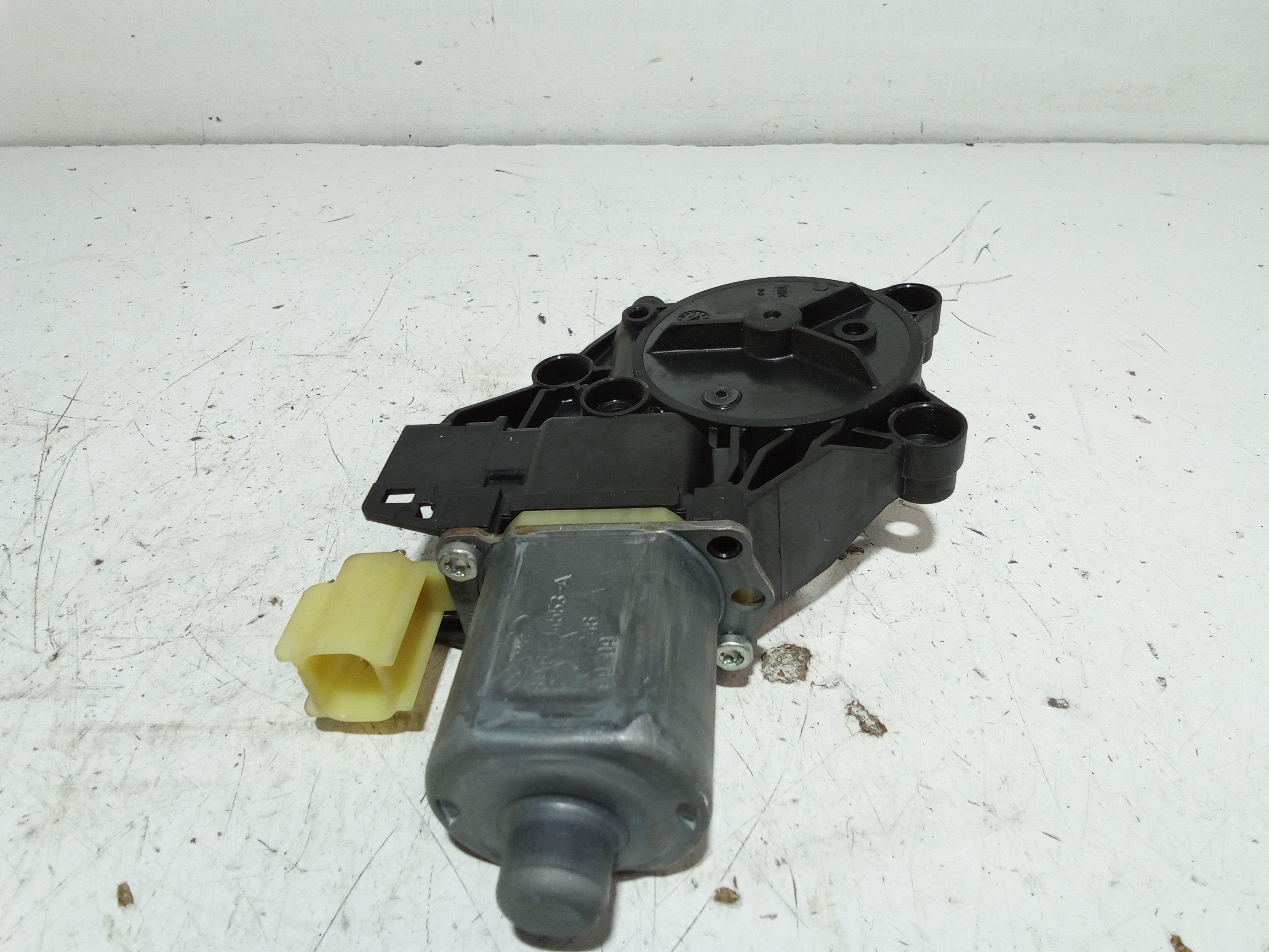 Motorino Alzavetro posteriore destra FORD Fiesta 6 Serie