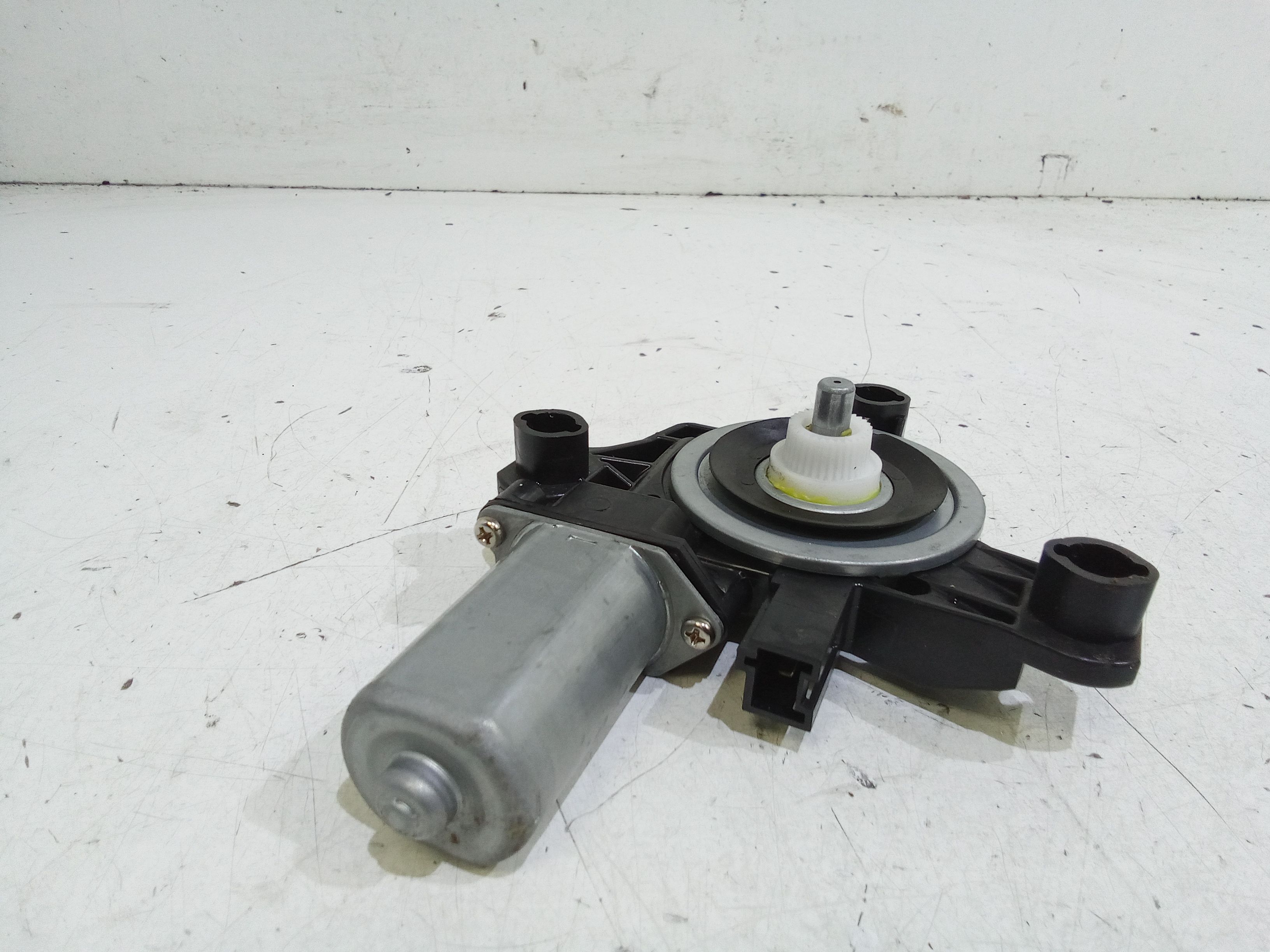 Motorino Alzavetro posteriore destra MERCEDES Classe A Serie (W177) (18>)