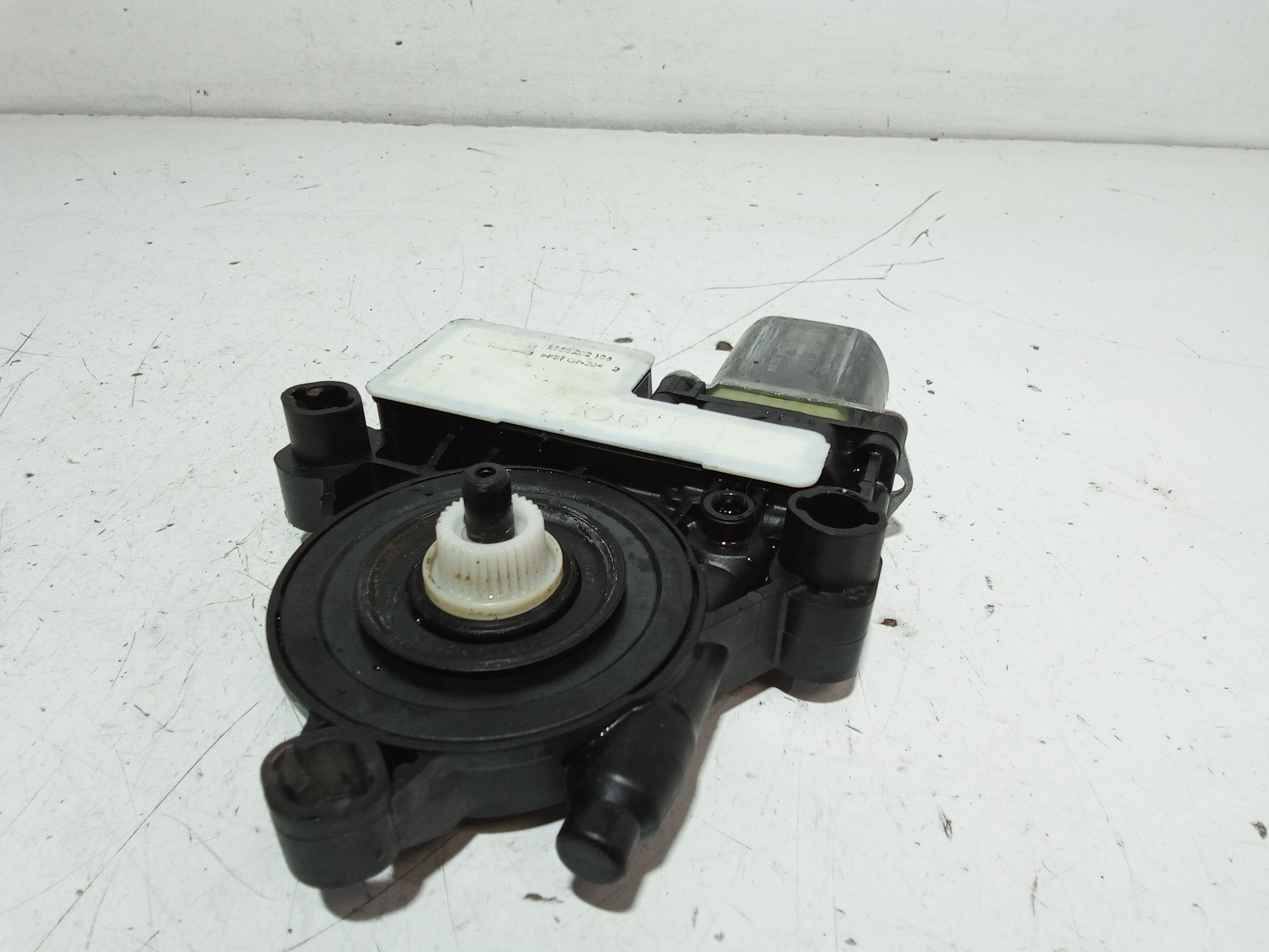 Motorino Alzavetro posteriore destra VOLKSWAGEN Polo 6 Serie