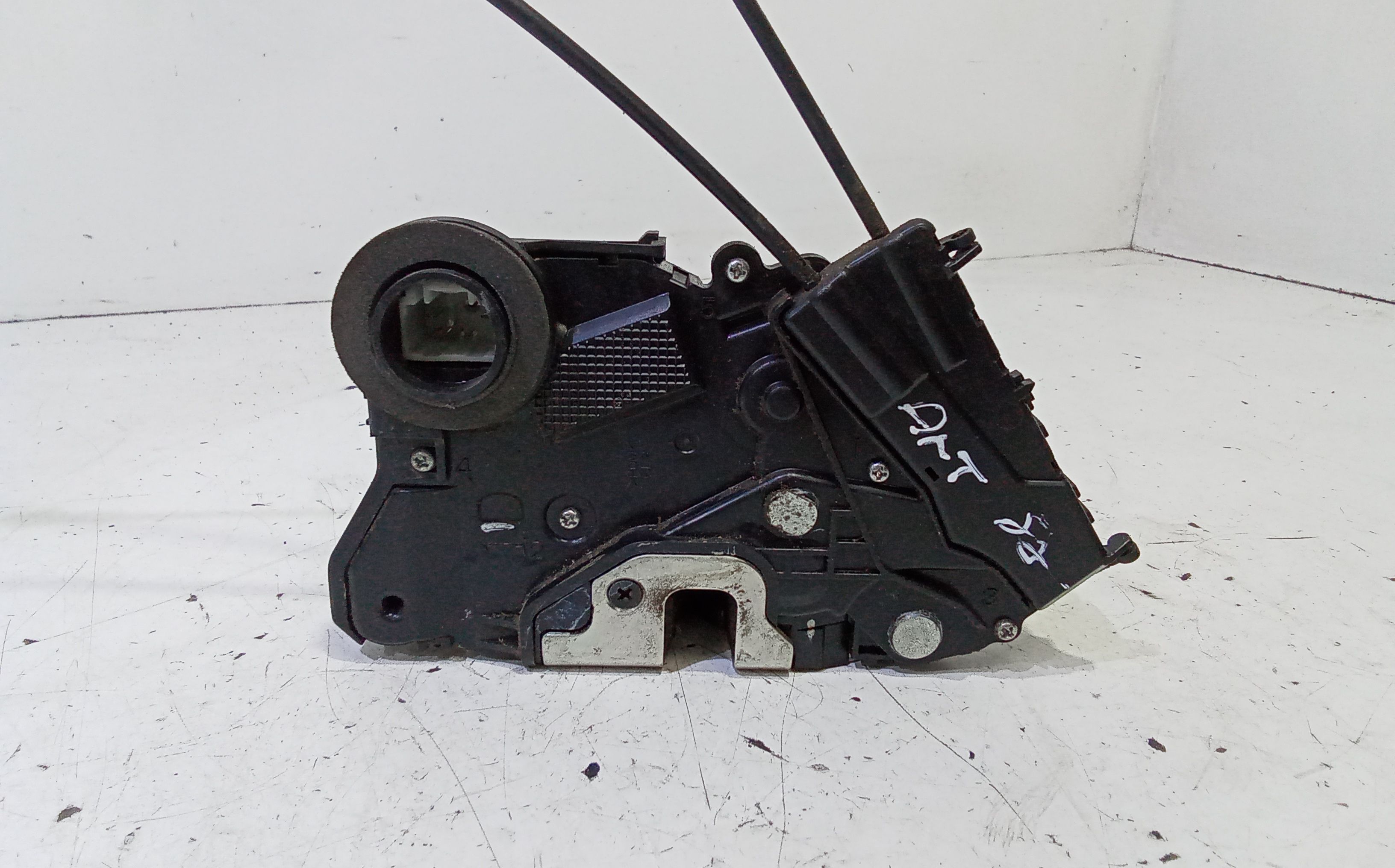 Serratura Anteriore Sinistra TOYOTA Yaris Serie (05>08)