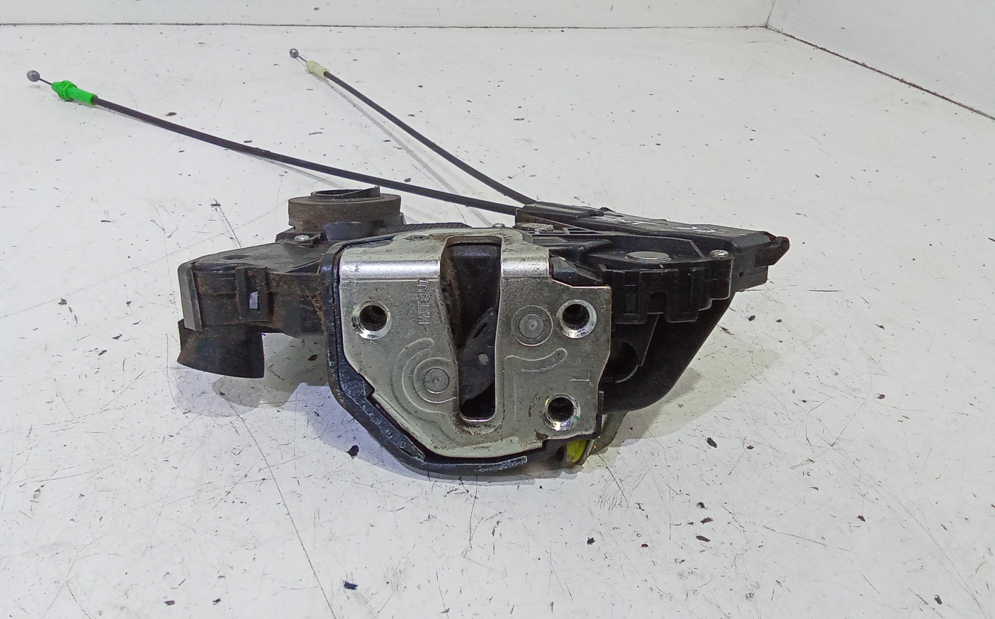 Serratura Anteriore Sinistra TOYOTA Yaris Serie (05>08)