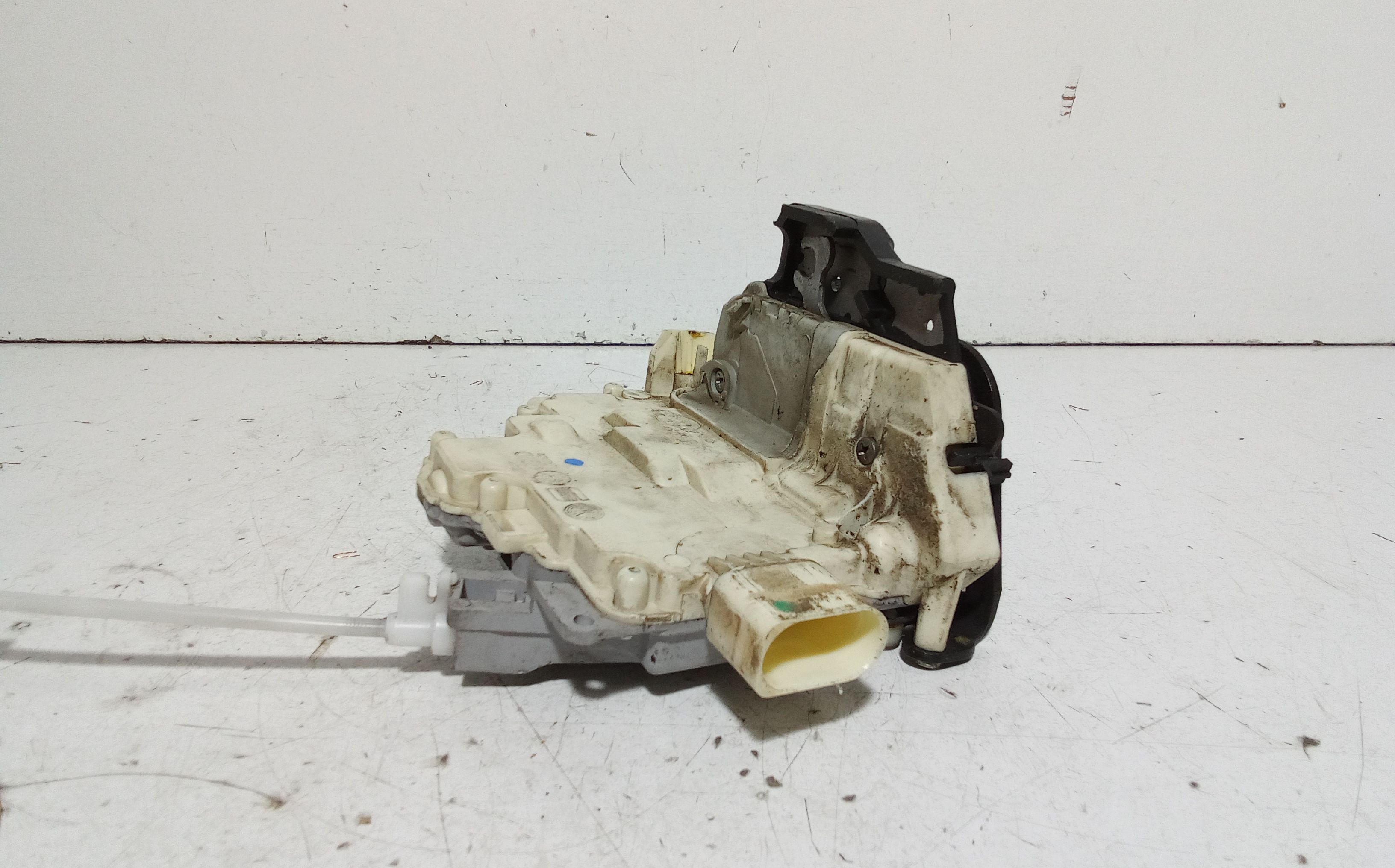 Serratura Anteriore Sinistra AUDI A3 Sportback Serie (8PA) (04>08)