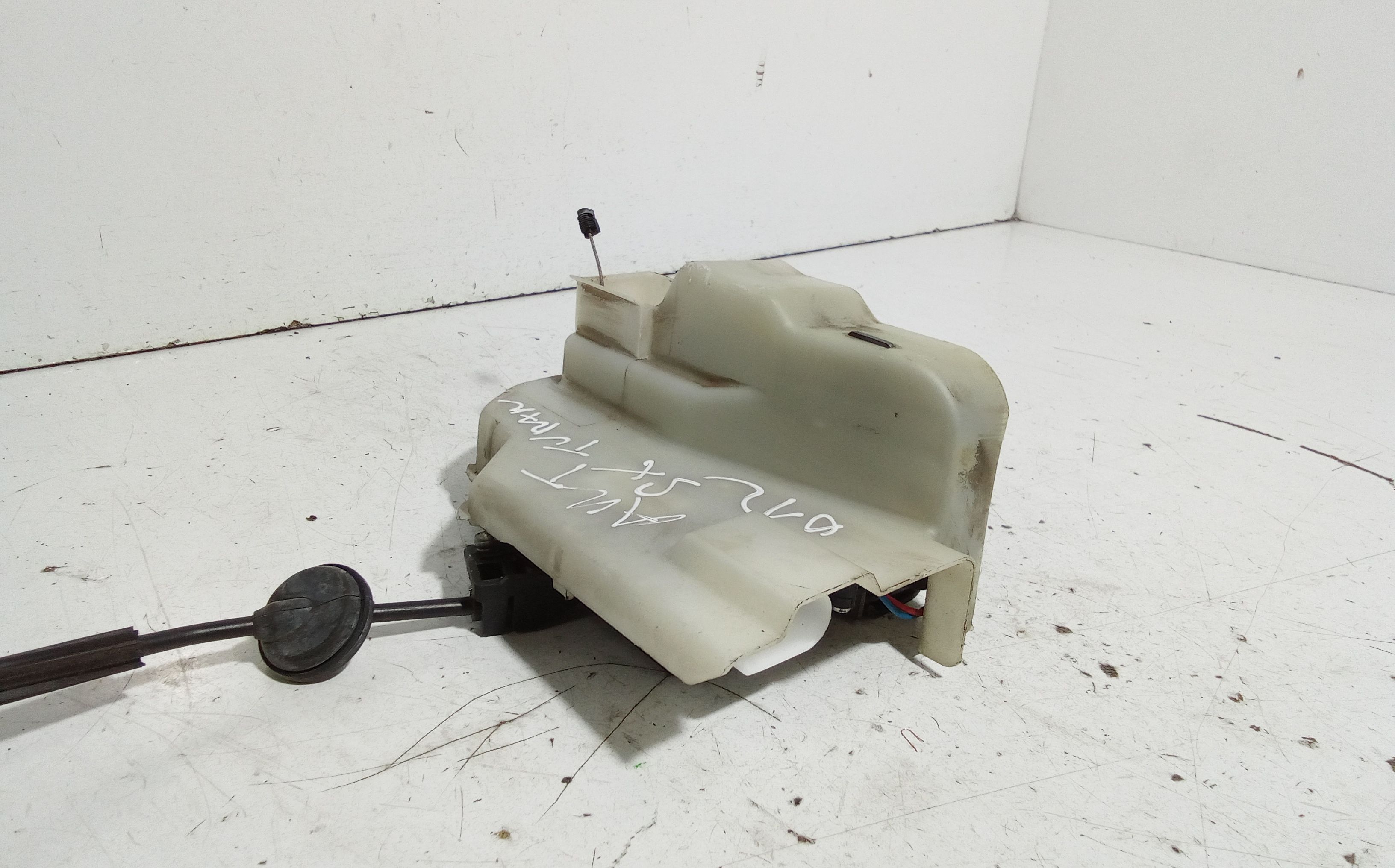 Serratura Anteriore Sinistra VOLKSWAGEN Touran 3 Serie