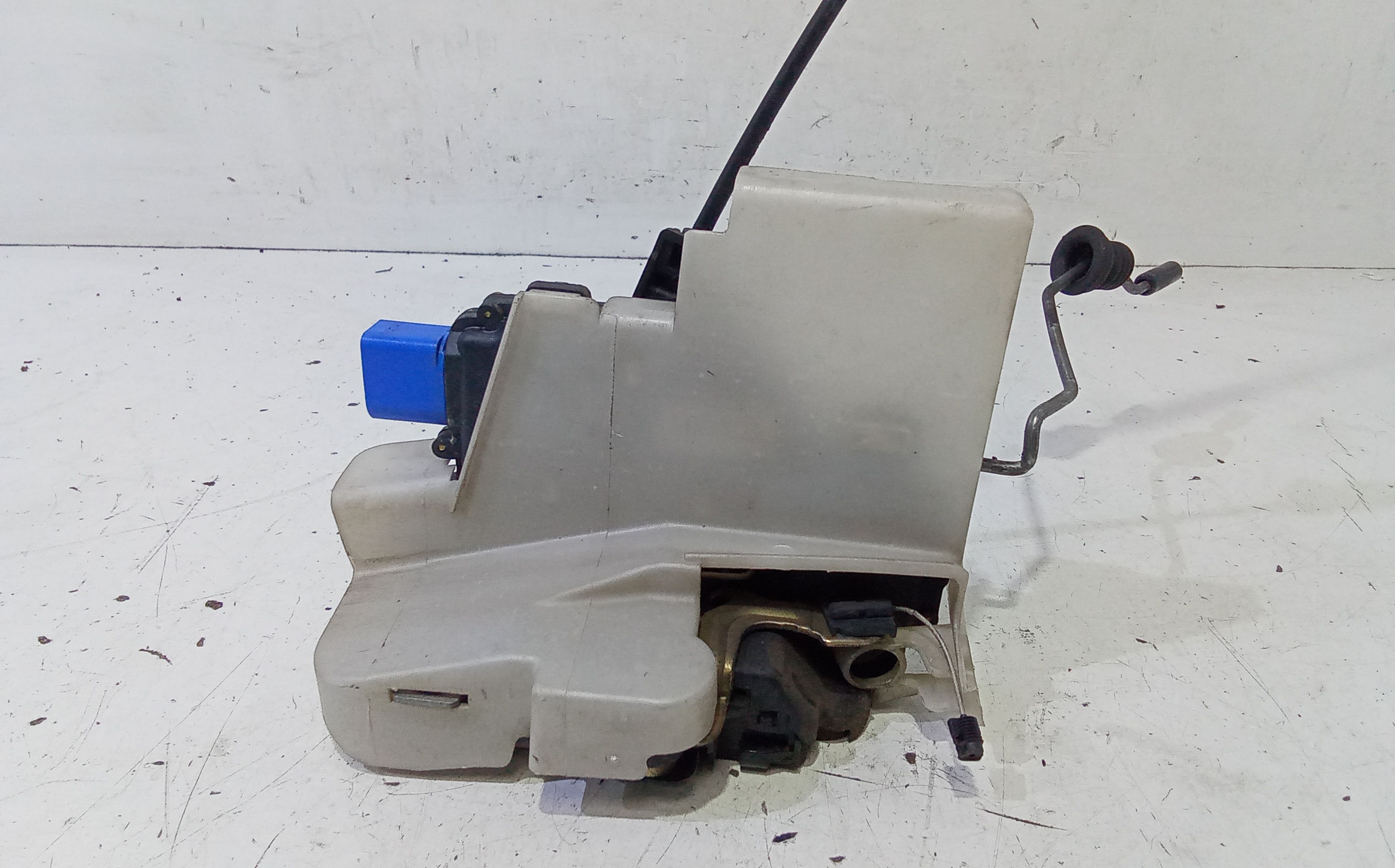 Serratura Anteriore Sinistra VOLKSWAGEN Polo 4 Serie