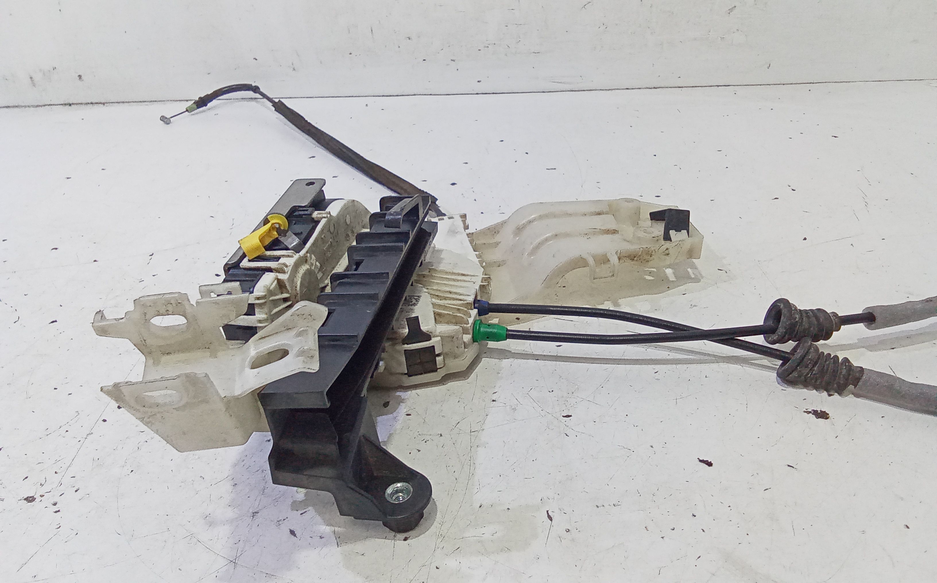 Serratura Anteriore Sinistra FIAT 500 X Serie (15>)