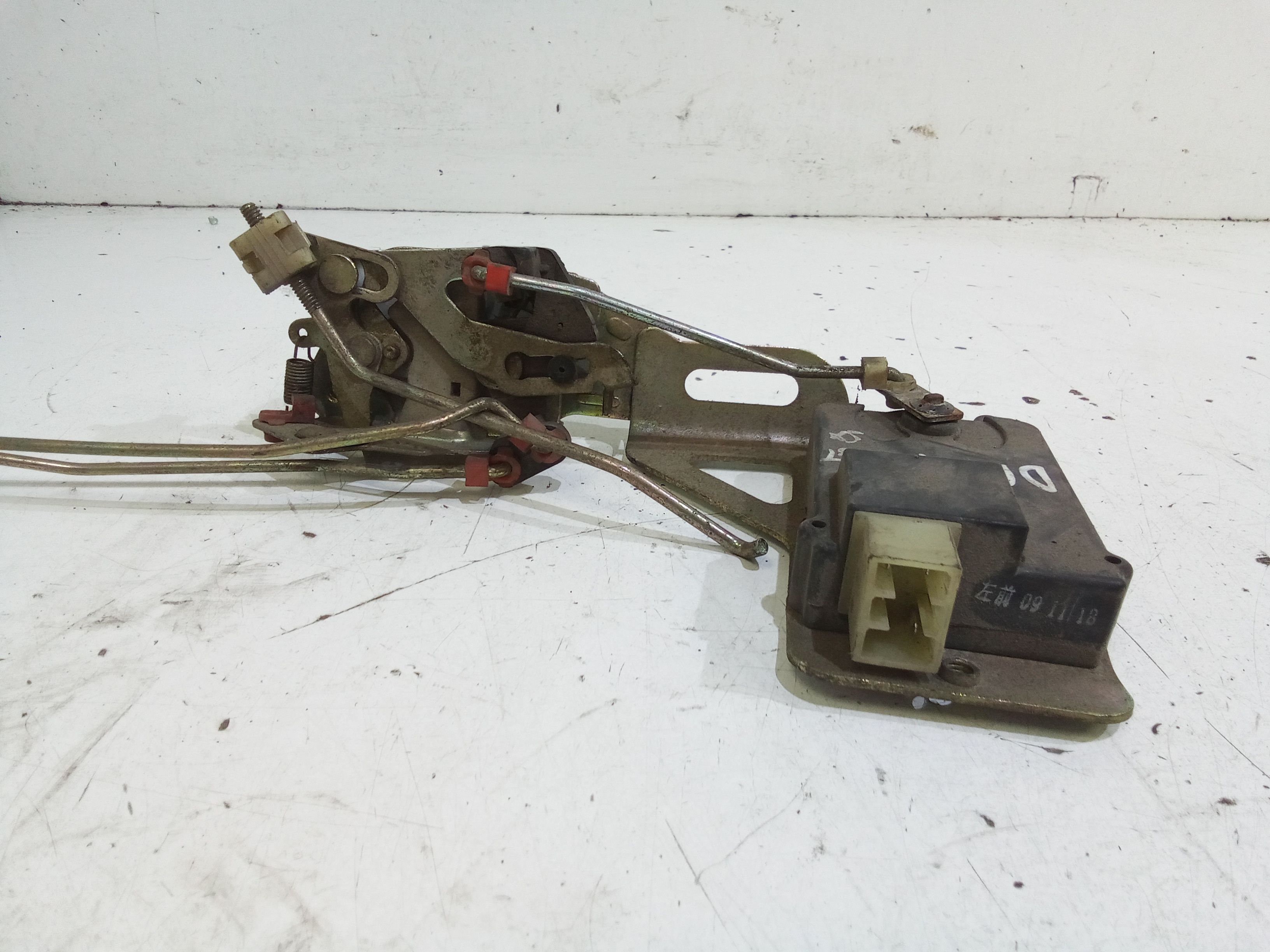 Serratura Anteriore Sinistra DR 1 1 Serie