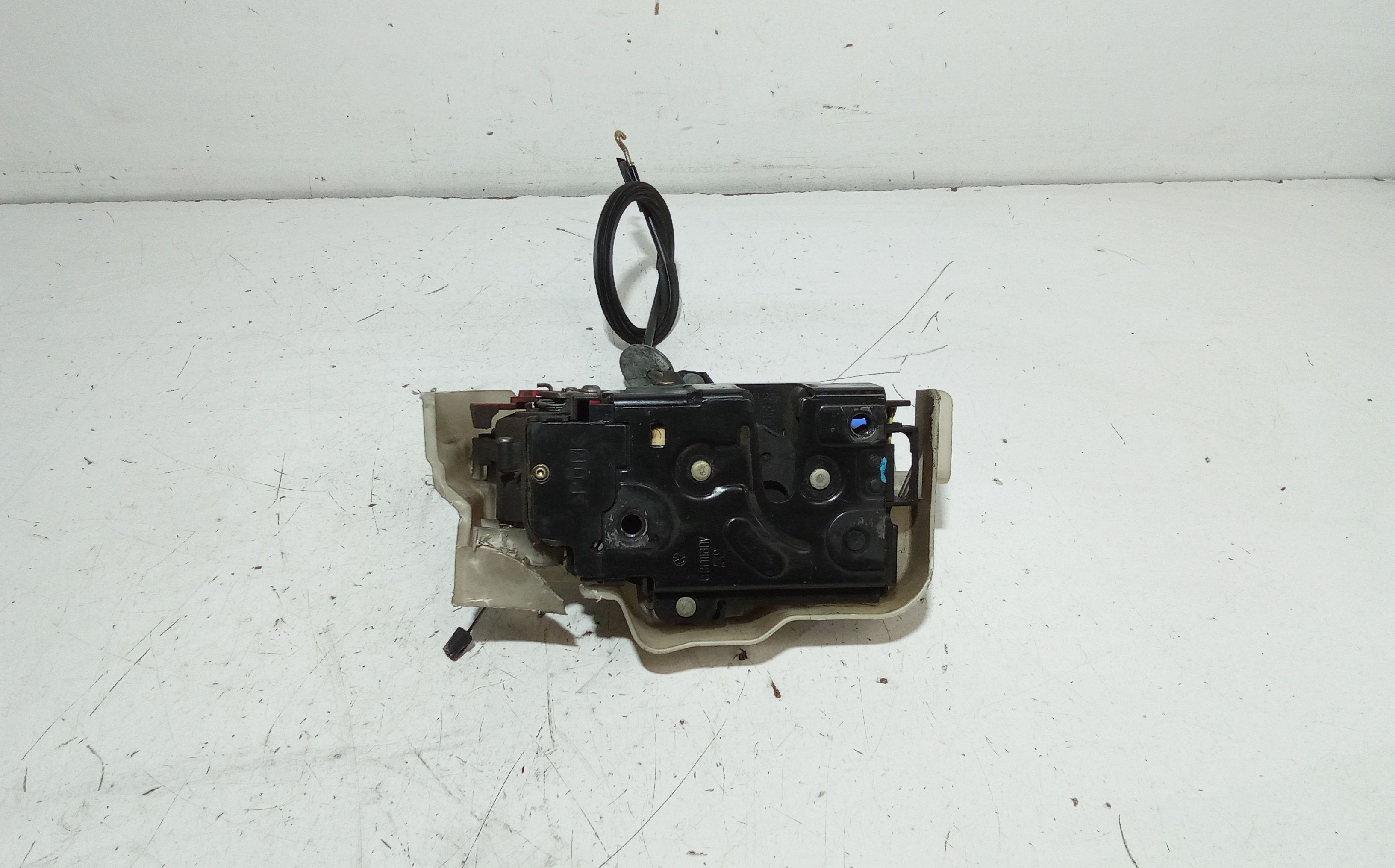 Serratura Anteriore Sinistra VOLKSWAGEN Touran 1 Serie