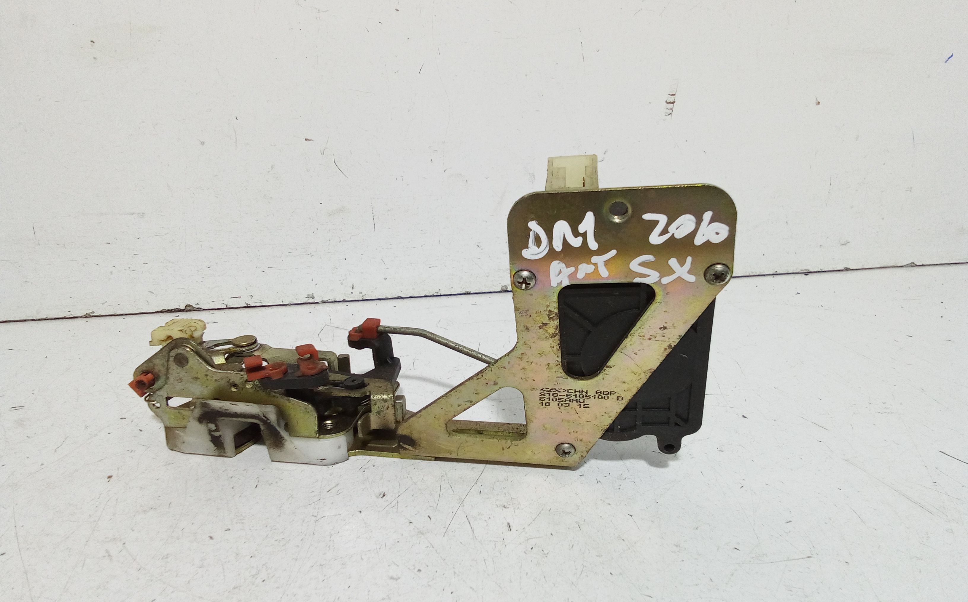 Serratura Anteriore Sinistra DR 1 1 Serie