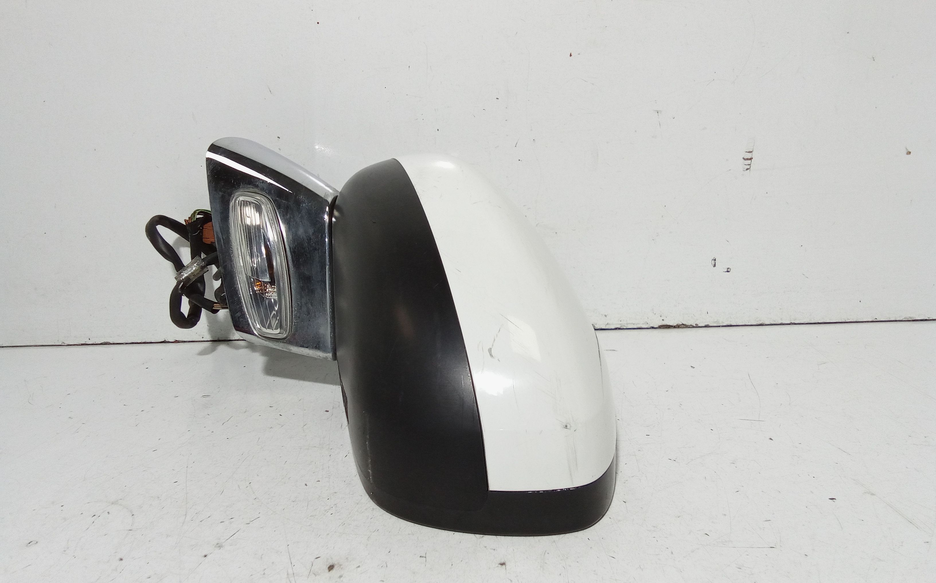 Specchietto Retrovisore Sinistro CITROEN C3 Serie (09>15)