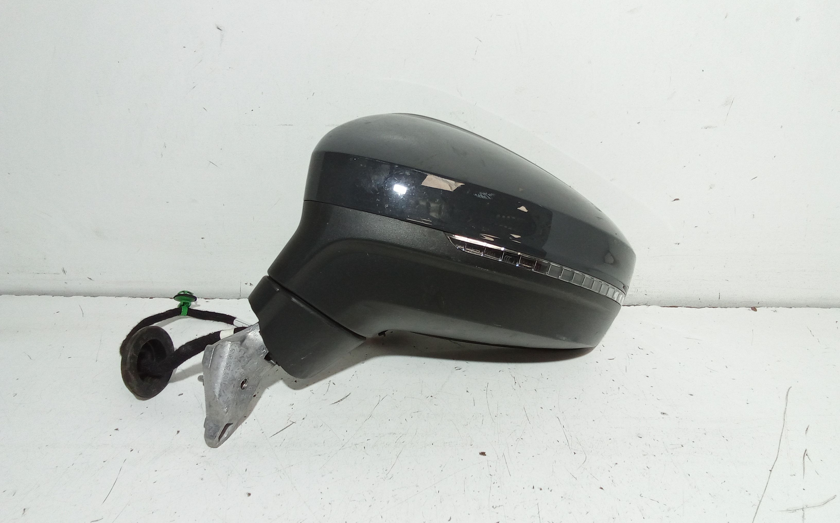 Specchietto Retrovisore Sinistro VOLKSWAGEN Tiguan Serie