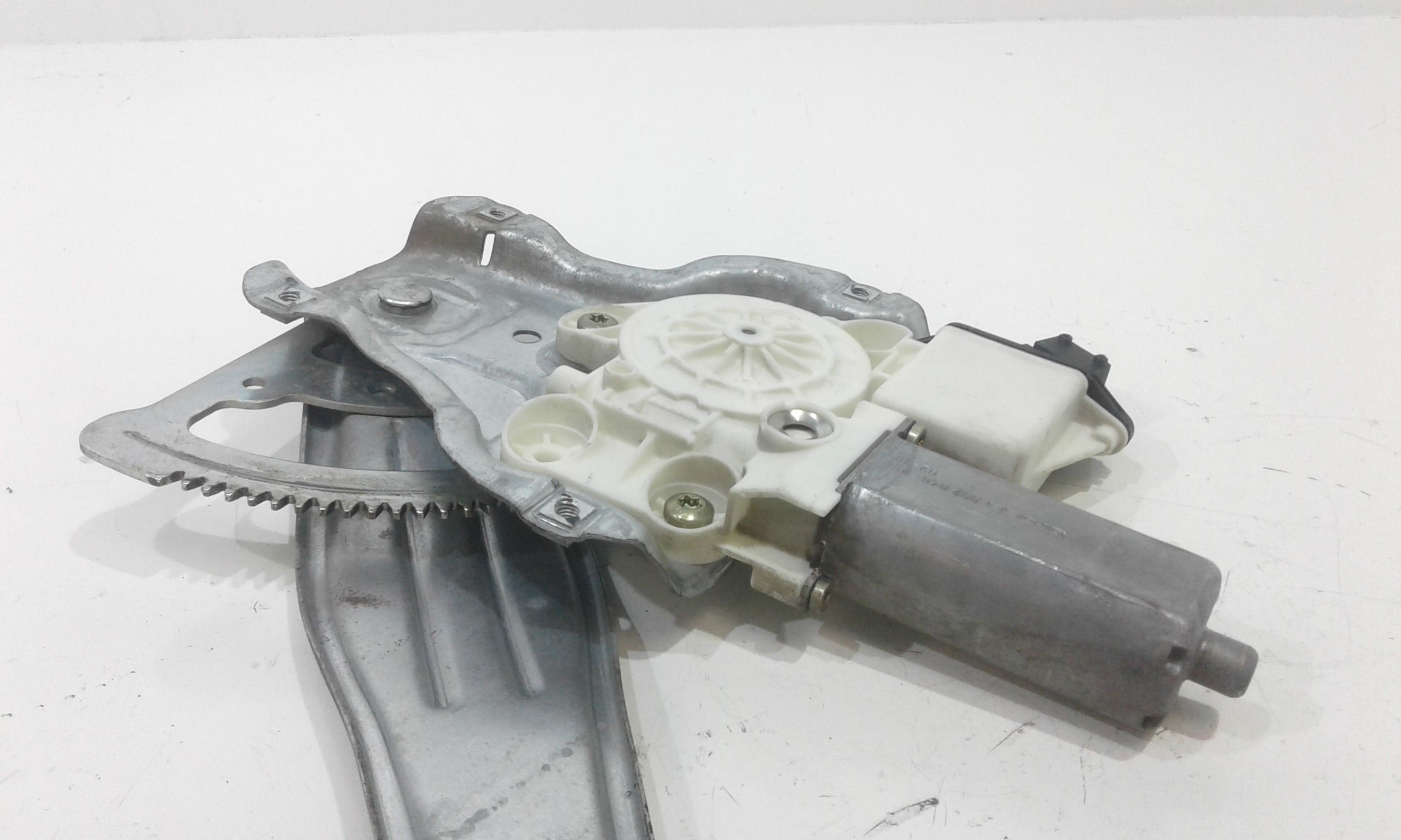 Cremagliera posteriore sinistra guida TOYOTA Corolla Berlina 3 Serie 3-5P