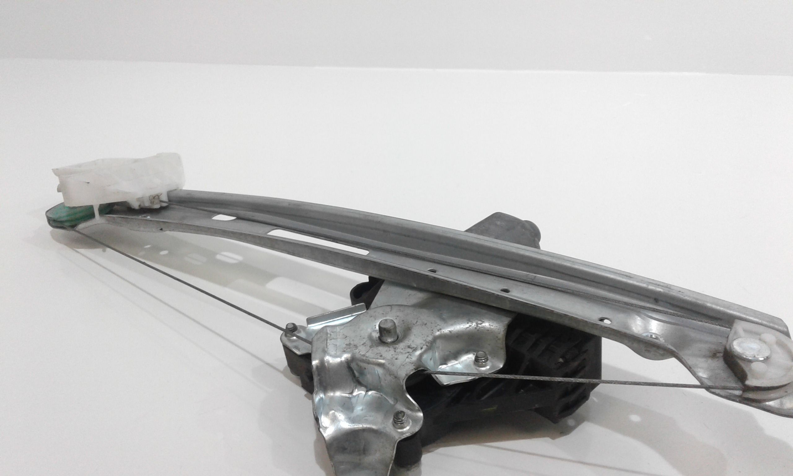 Cremagliera posteriore sinistra guida FORD Focus Berlina 2 Serie