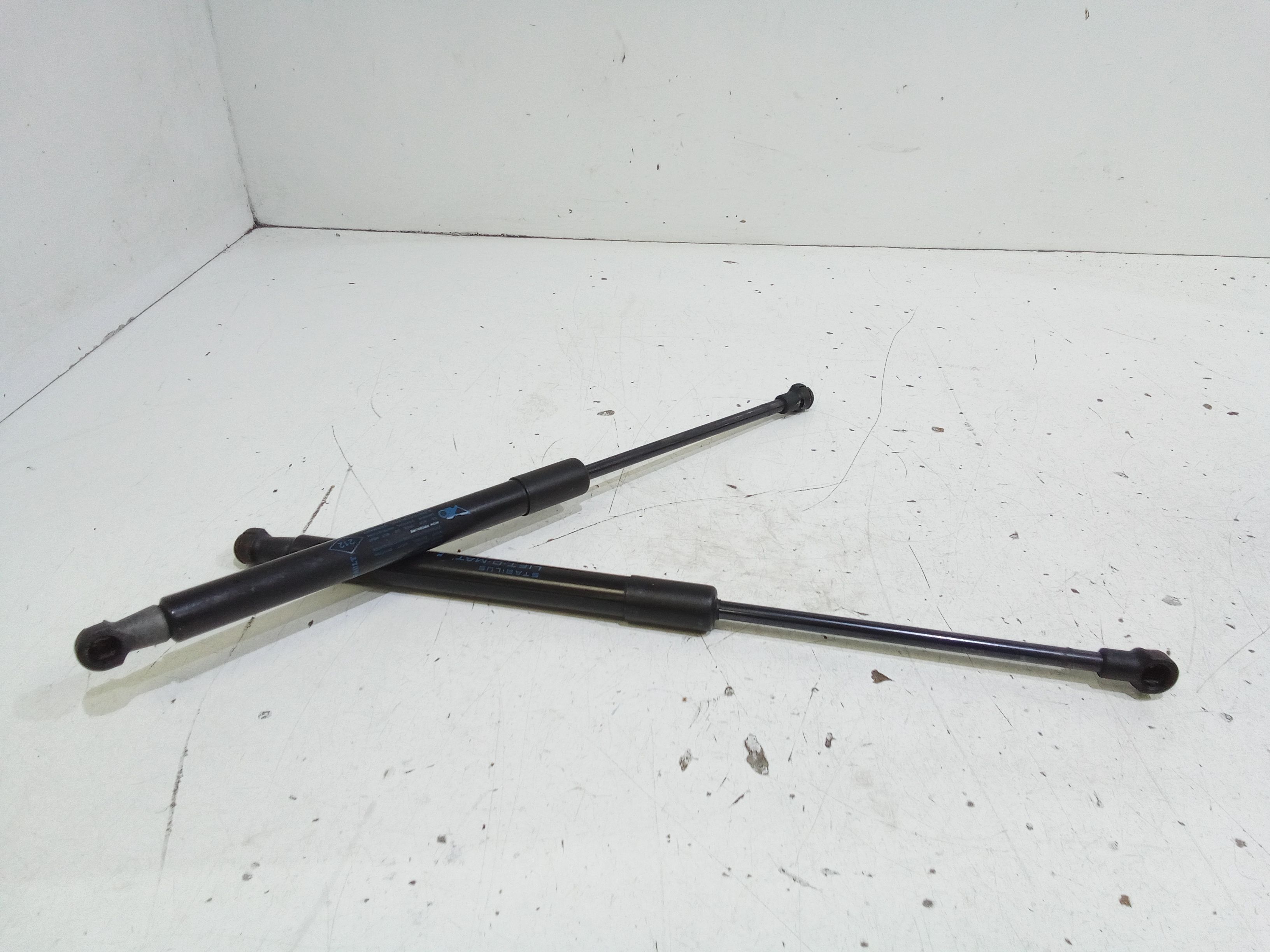 Pistoncini cofano Post. RENAULT Twingo II serie  (07>14)