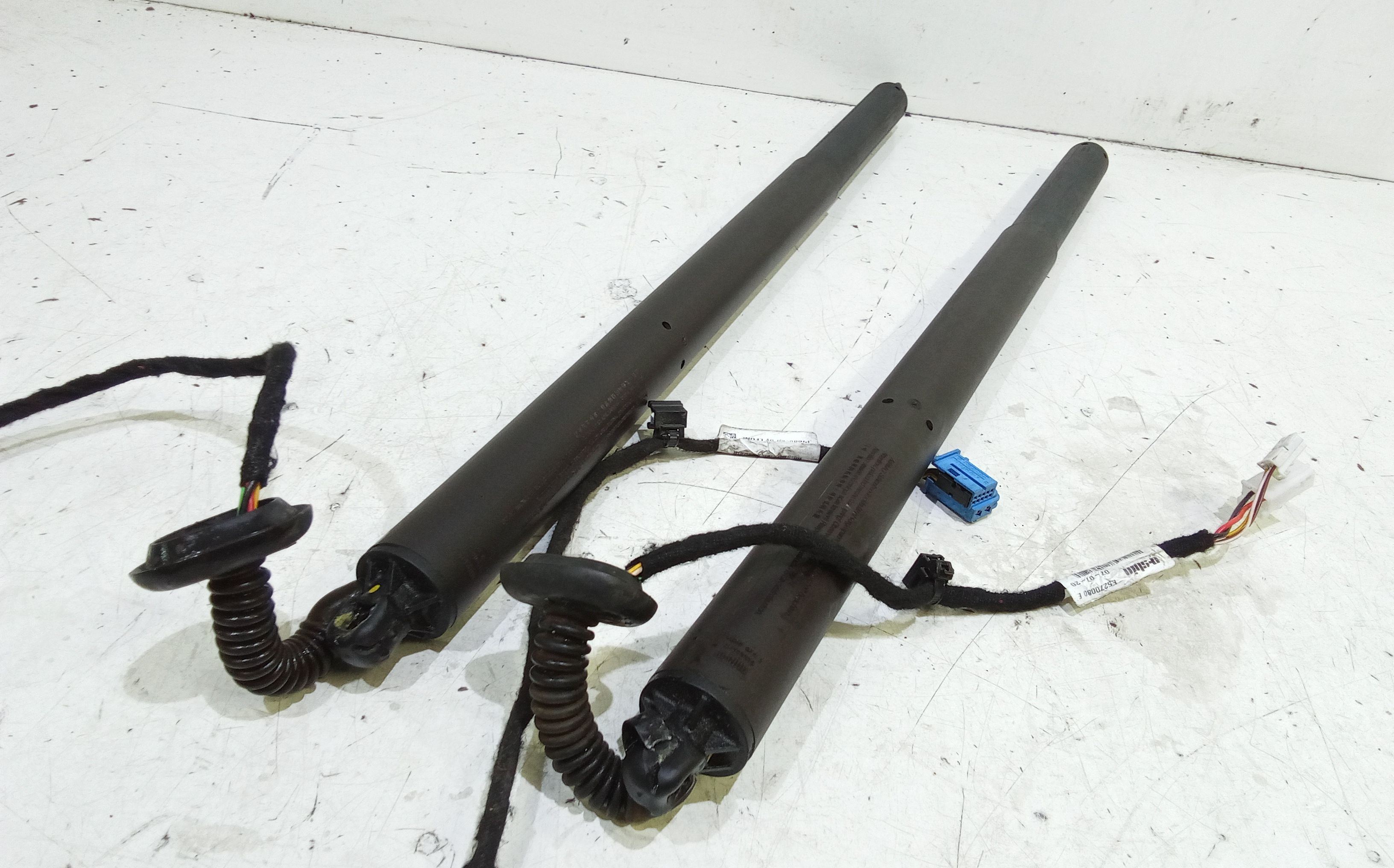 Pistoncini cofano Post. MERCEDES GLB Serie (X247) (19>)