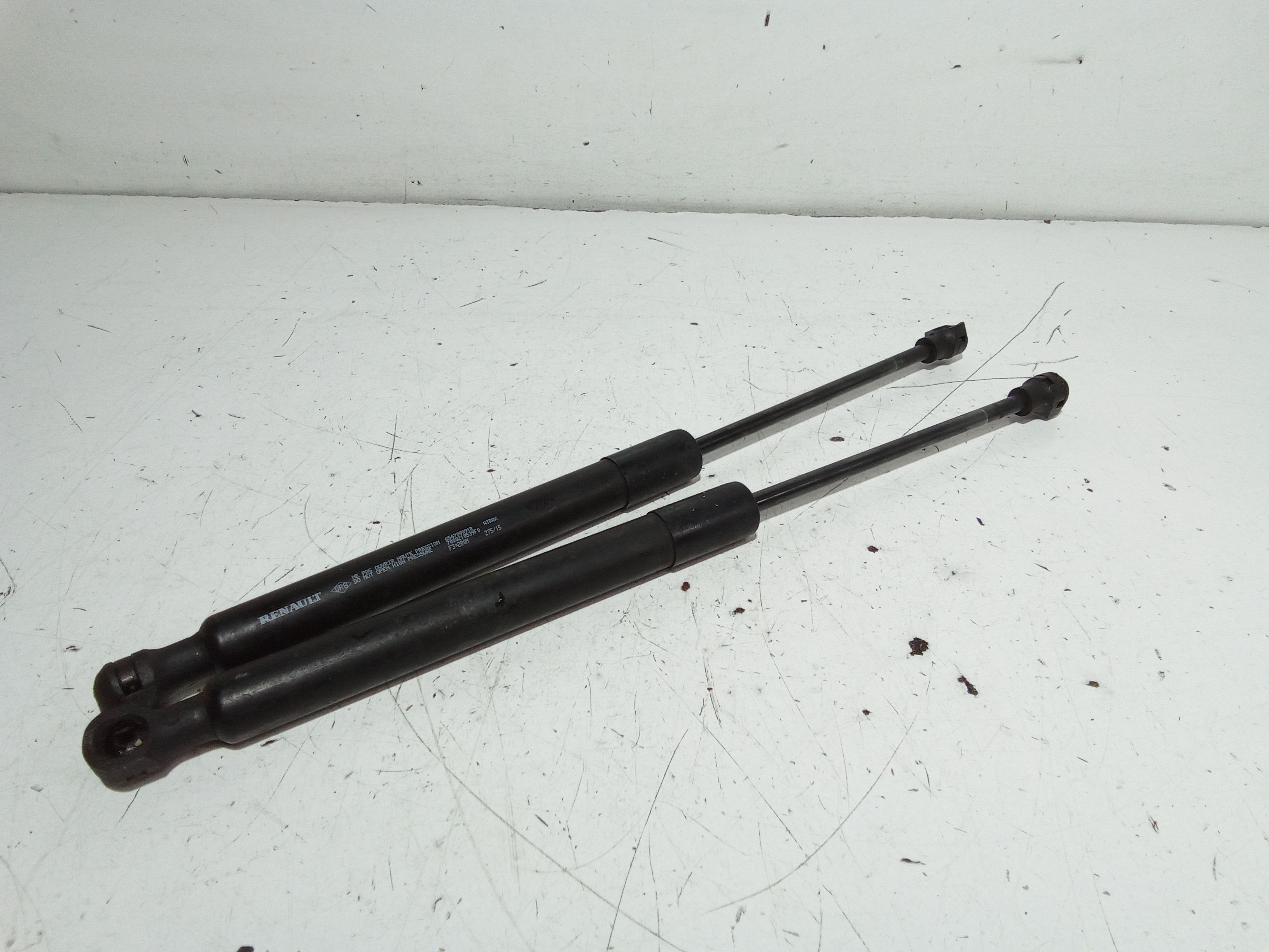 Pistoncini cofano Post. RENAULT Captur Serie