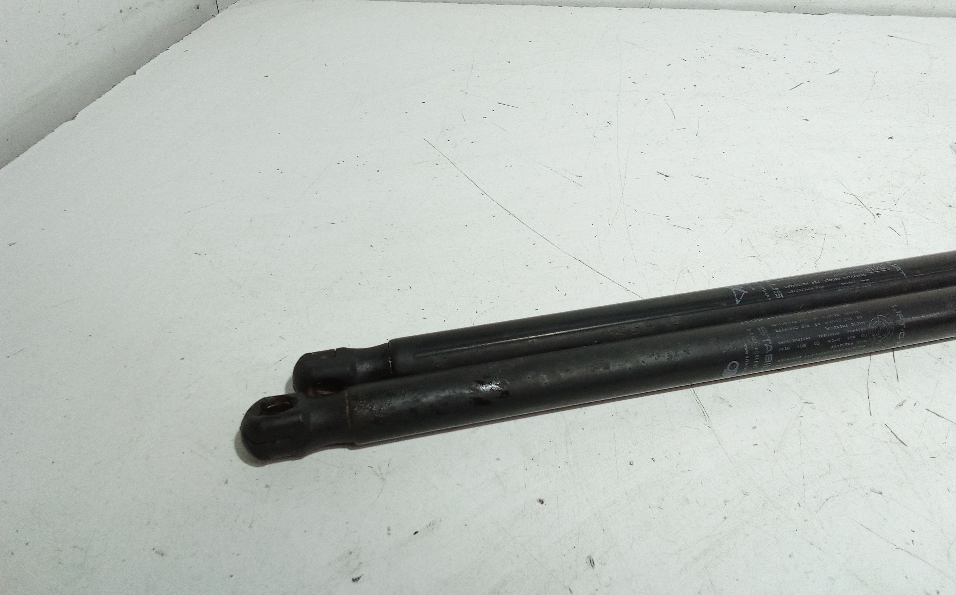 Pistoncini cofano Post. PEUGEOT 208 Serie (19>)