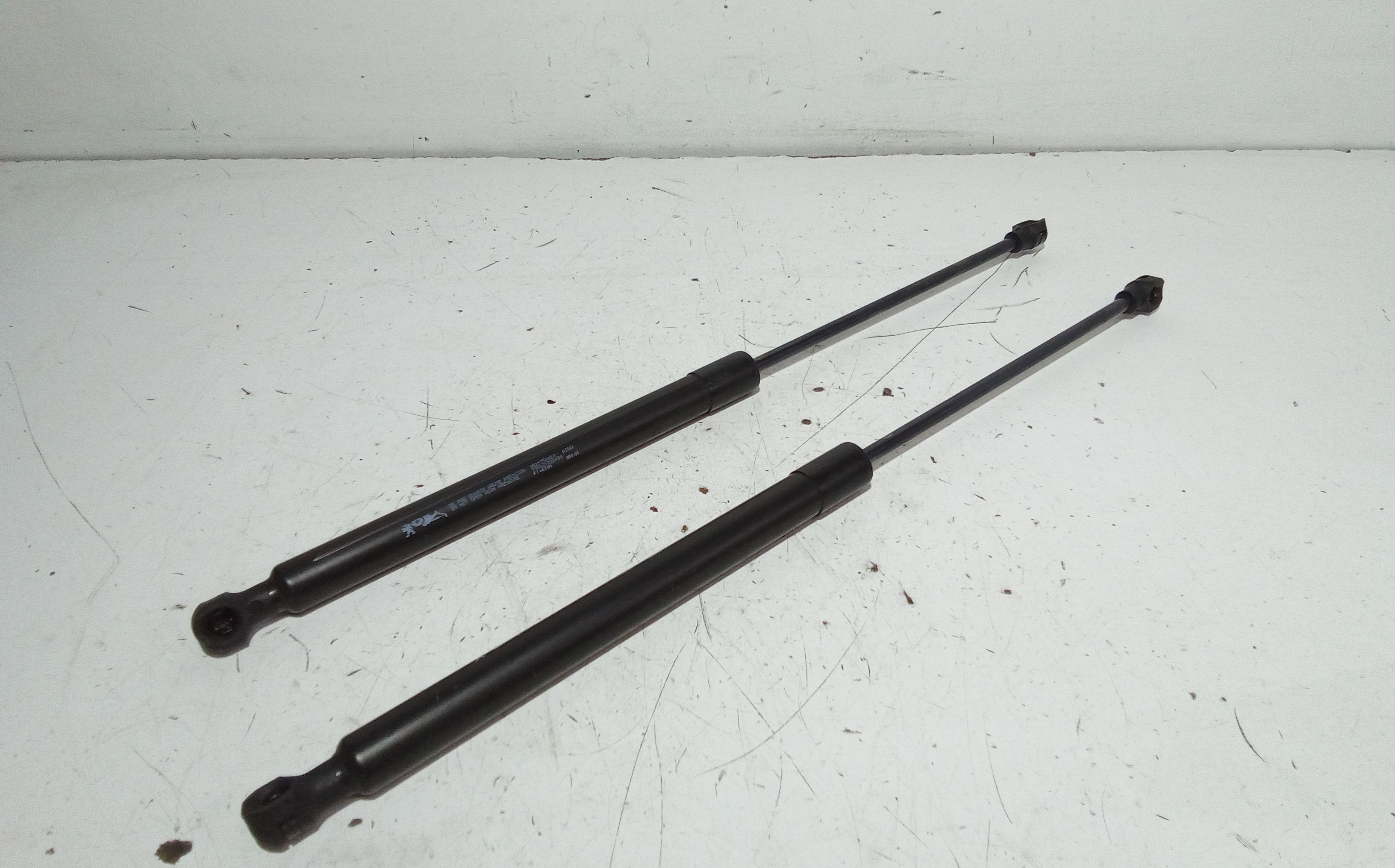 Pistoncini cofano Post. PEUGEOT 208 Serie (19>)