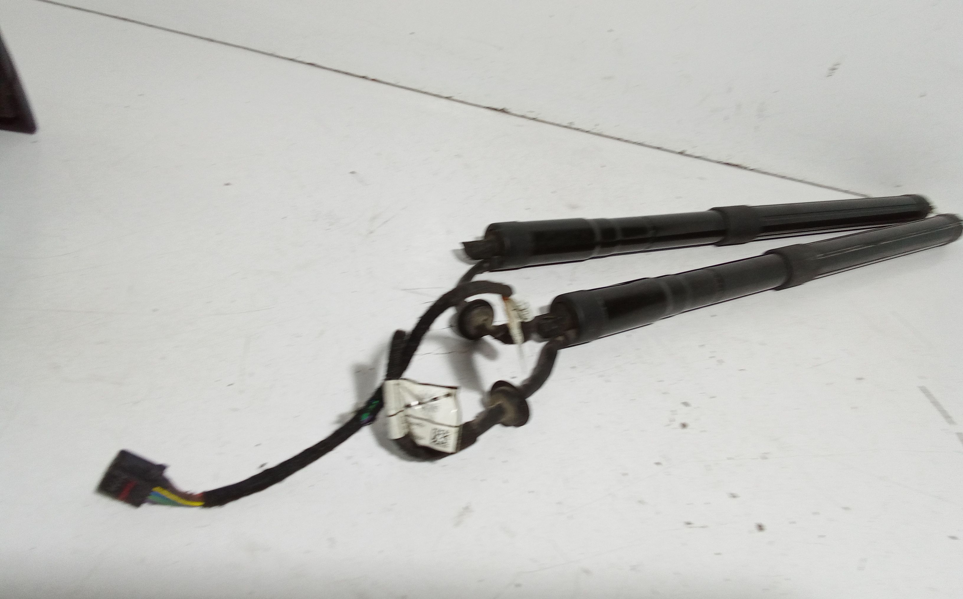 Pistoncini cofano Post. LAND ROVER Range Rover 4 Serie