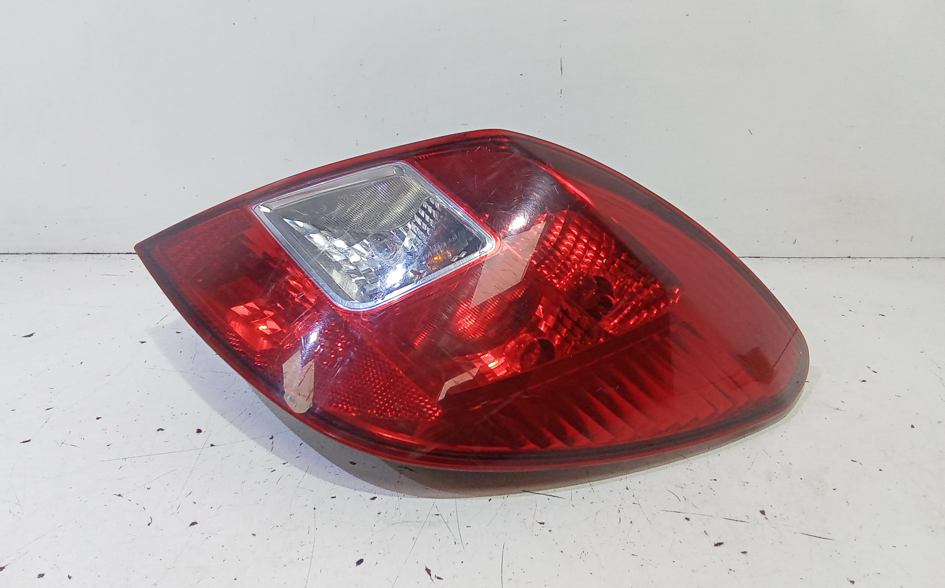 Stop fanale posteriore Destro Passeggero OPEL Corsa D 5P 1 Serie