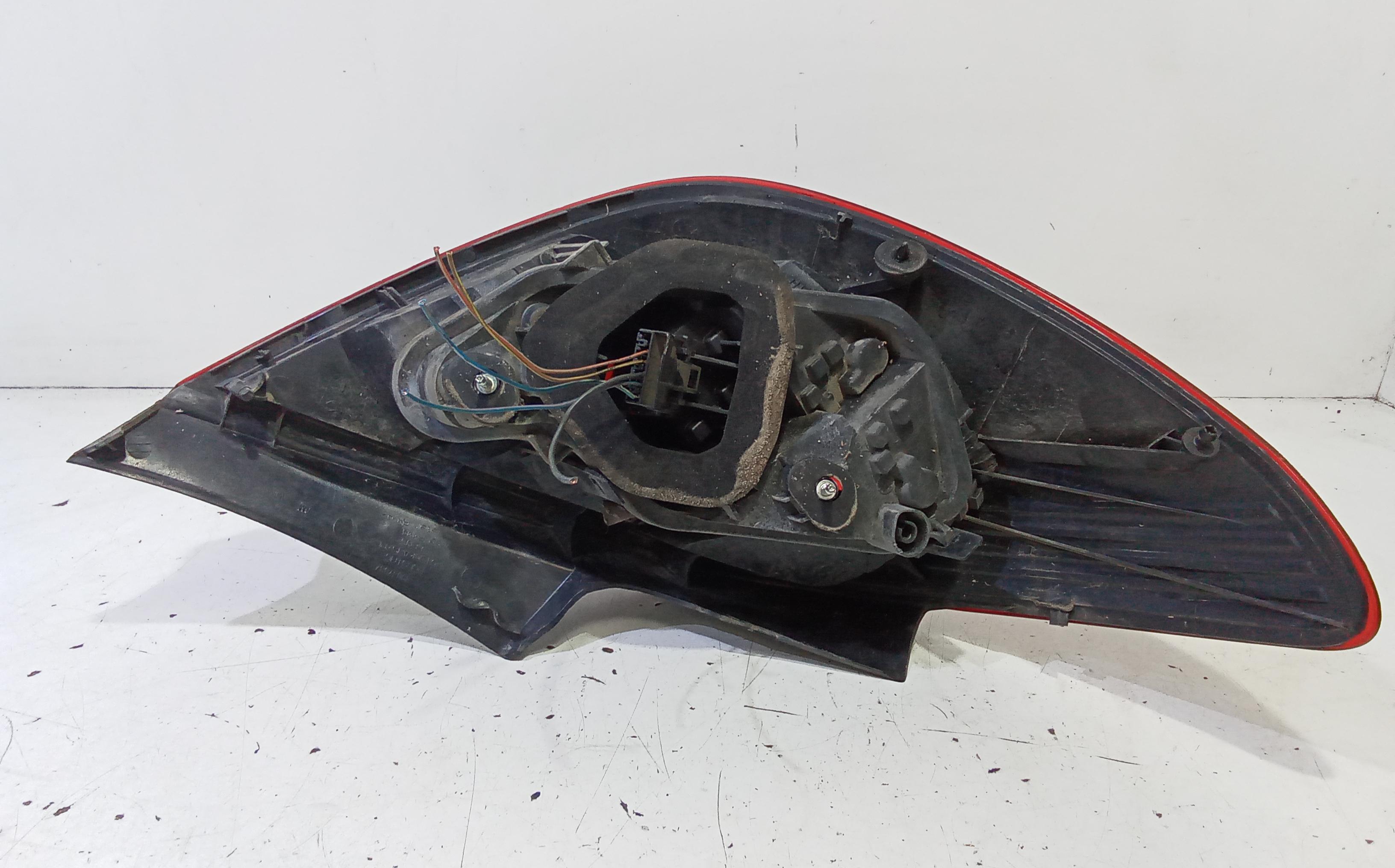 Stop fanale posteriore Destro Passeggero OPEL Corsa D 5P 1 Serie