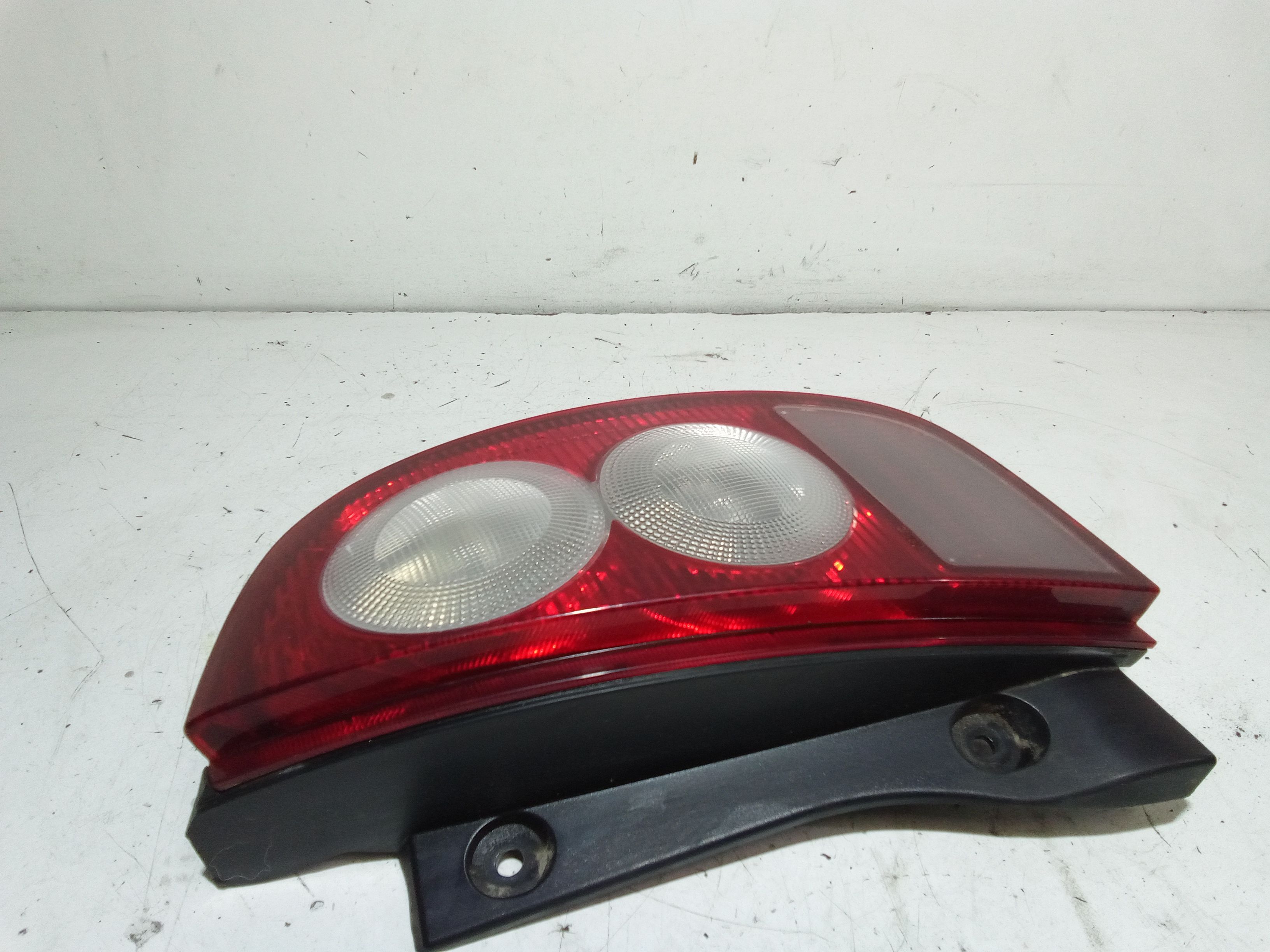 Stop fanale posteriore Destro Passeggero NISSAN Micra 3 Serie