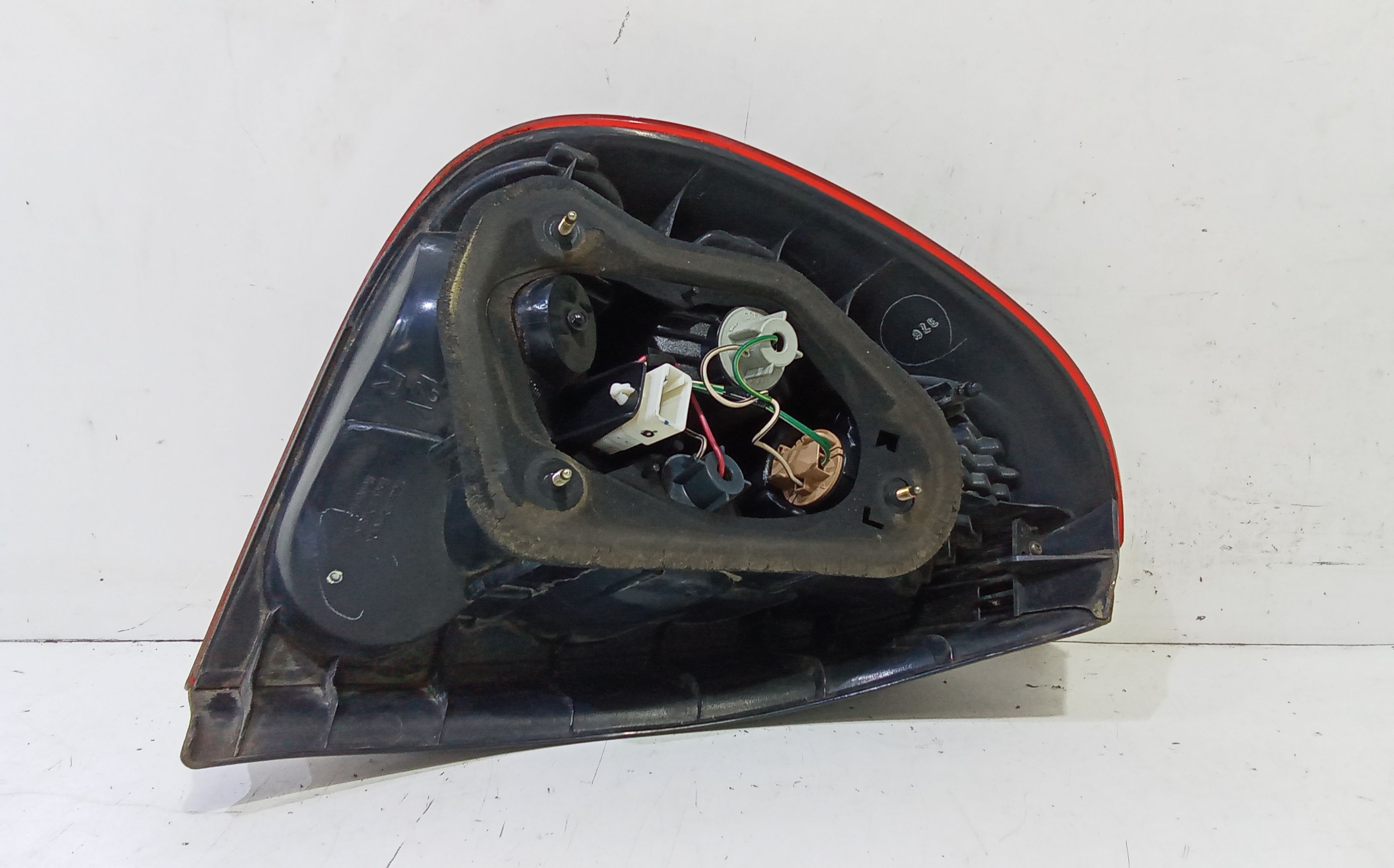 Stop fanale posteriore Destro Passeggero TOYOTA Corolla Berlina 3 Serie 3-5P