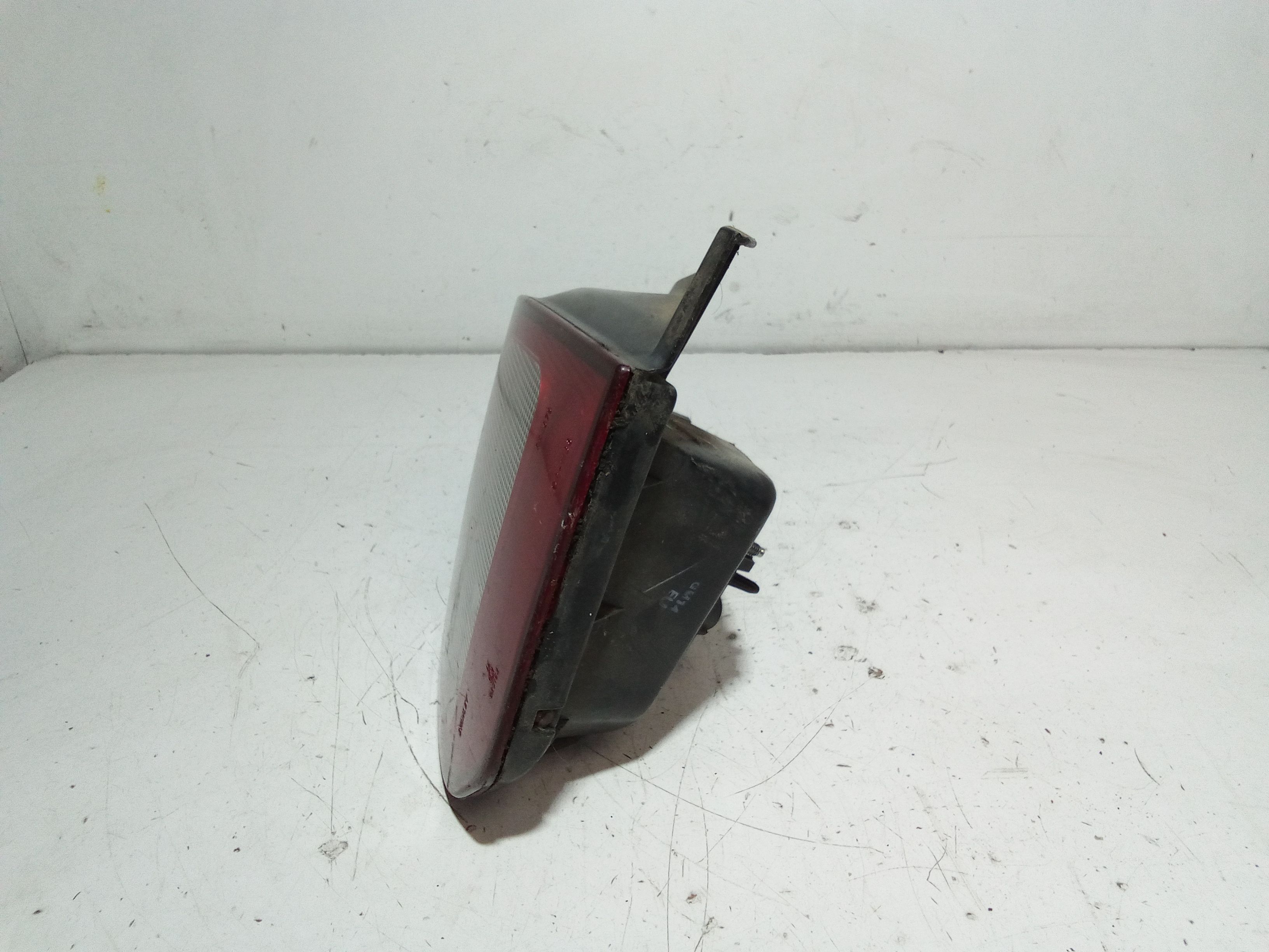 Stop fanale Posteriore sinistro lato Guida MITSUBISHI Colt Serie (CAO) (94>96)