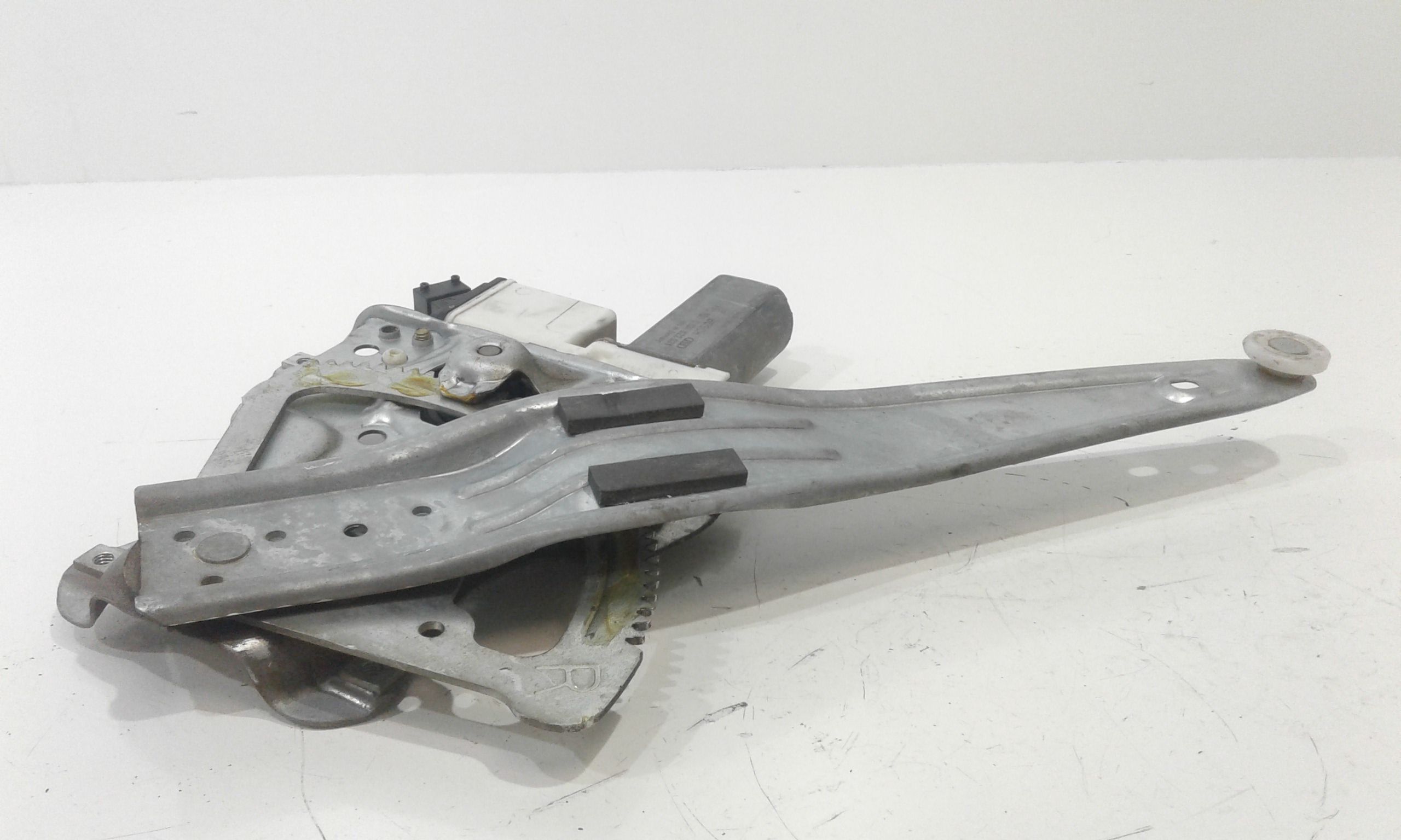 Cremagliera posteriore destra passeggero TOYOTA Corolla Berlina 3 Serie 3-5P