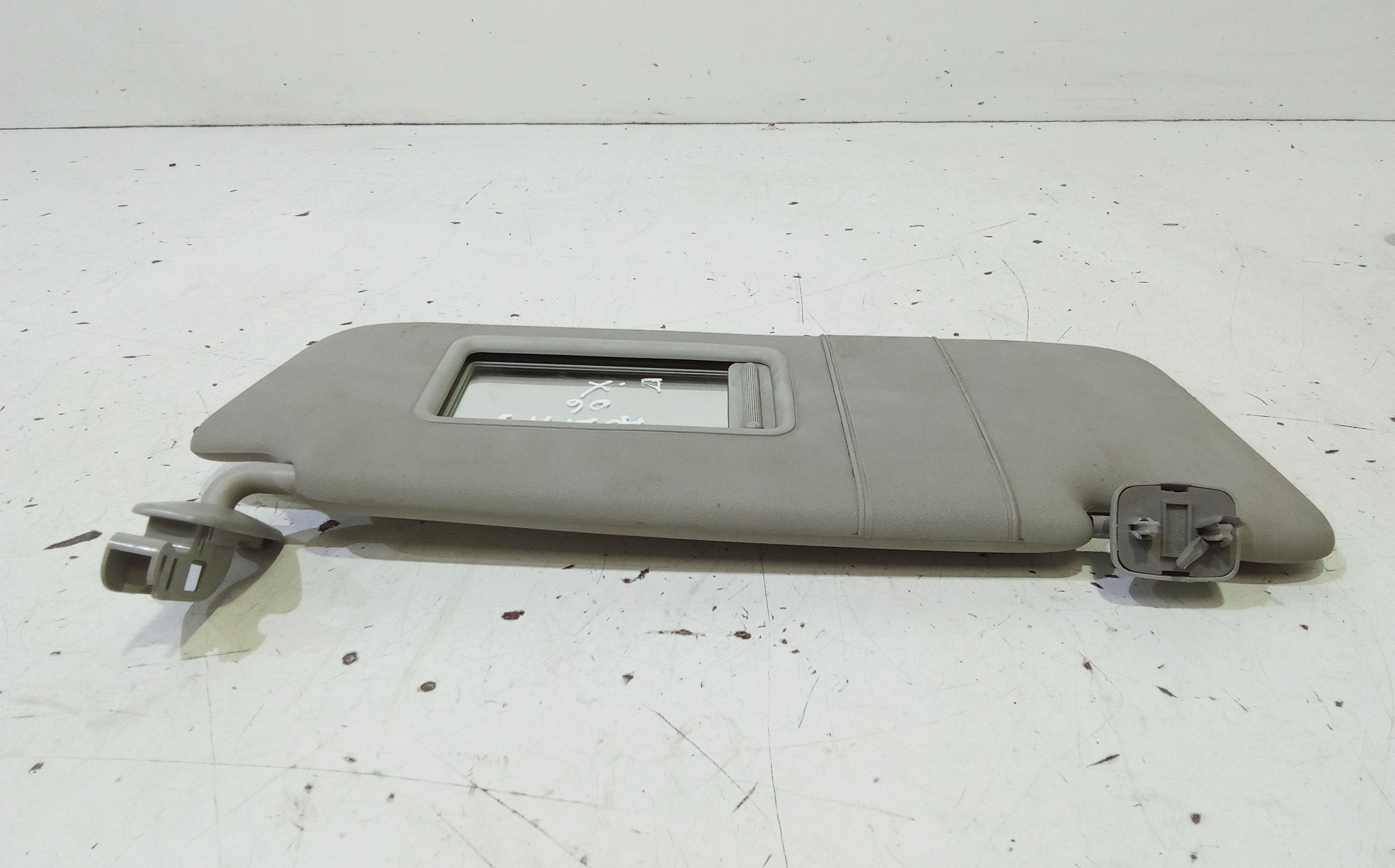 Parasole aletta Lato Passeggero AUDI A3 Serie (8P1) (05>08)