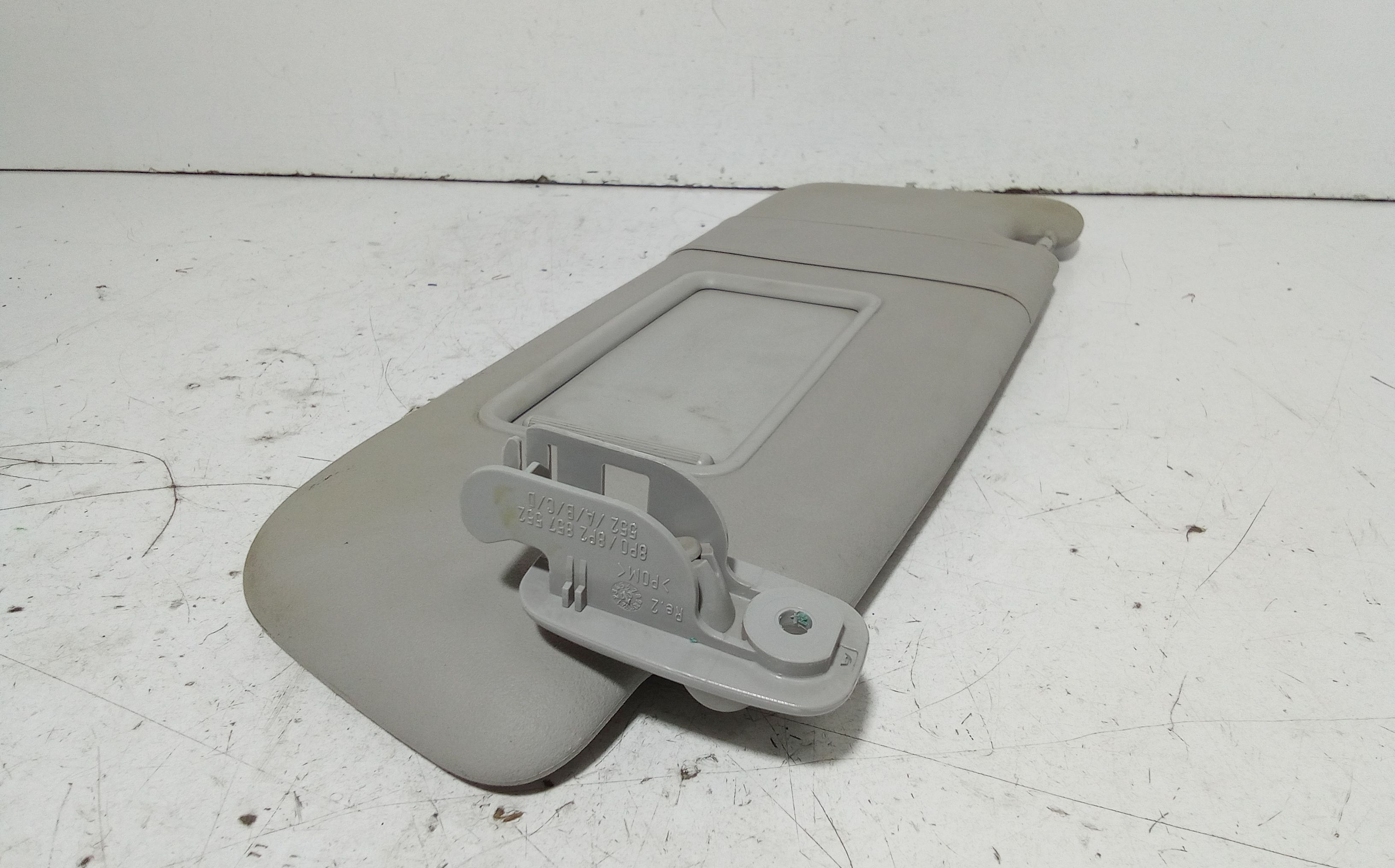 Parasole aletta Lato Passeggero AUDI A3 Sportback Serie (8PA) (04>08)