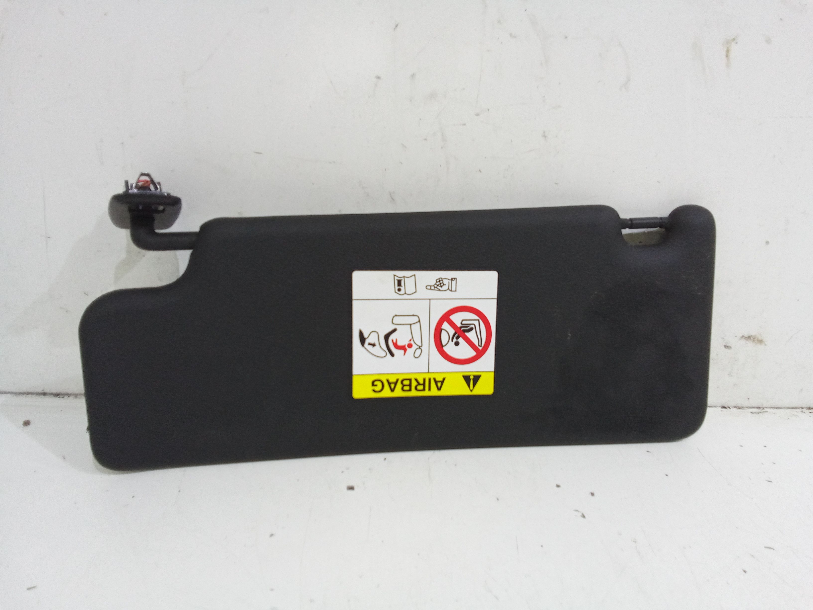 Parasole aletta Lato Passeggero BMW Serie 1 F40 (19>)