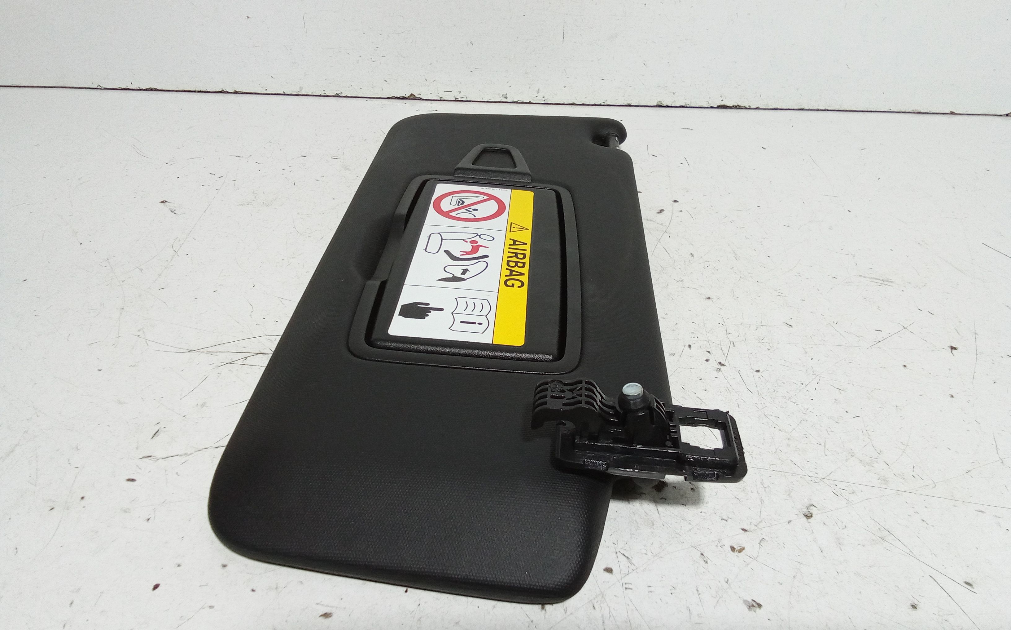 Parasole aletta Lato Passeggero MERCEDES GLB Serie (X247) (19>)