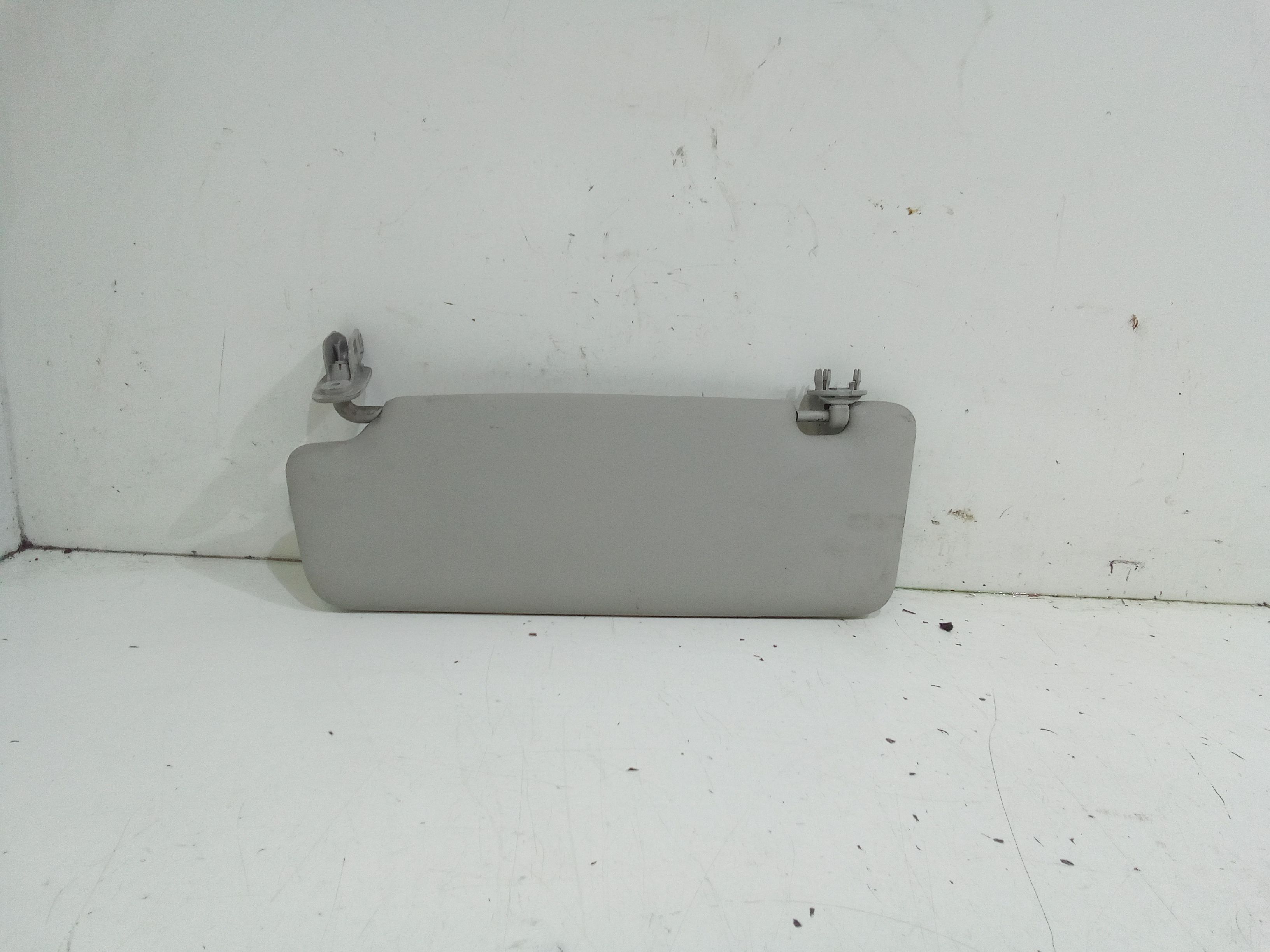 Parasole aletta Lato Passeggero AUDI A3 Serie (8P1) (05>08)