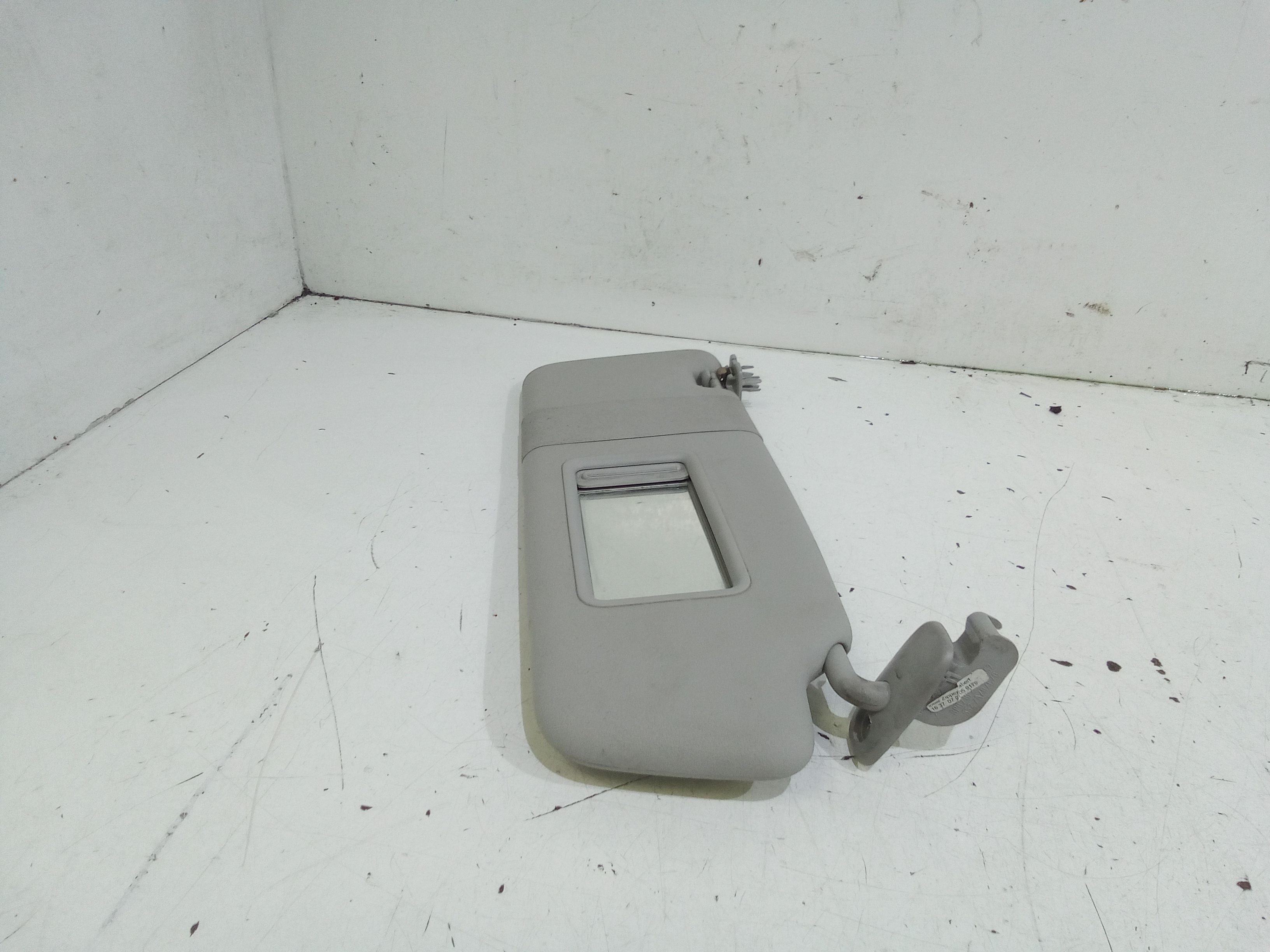 Parasole aletta Lato Passeggero AUDI A3 Serie (8P1) (05>08)