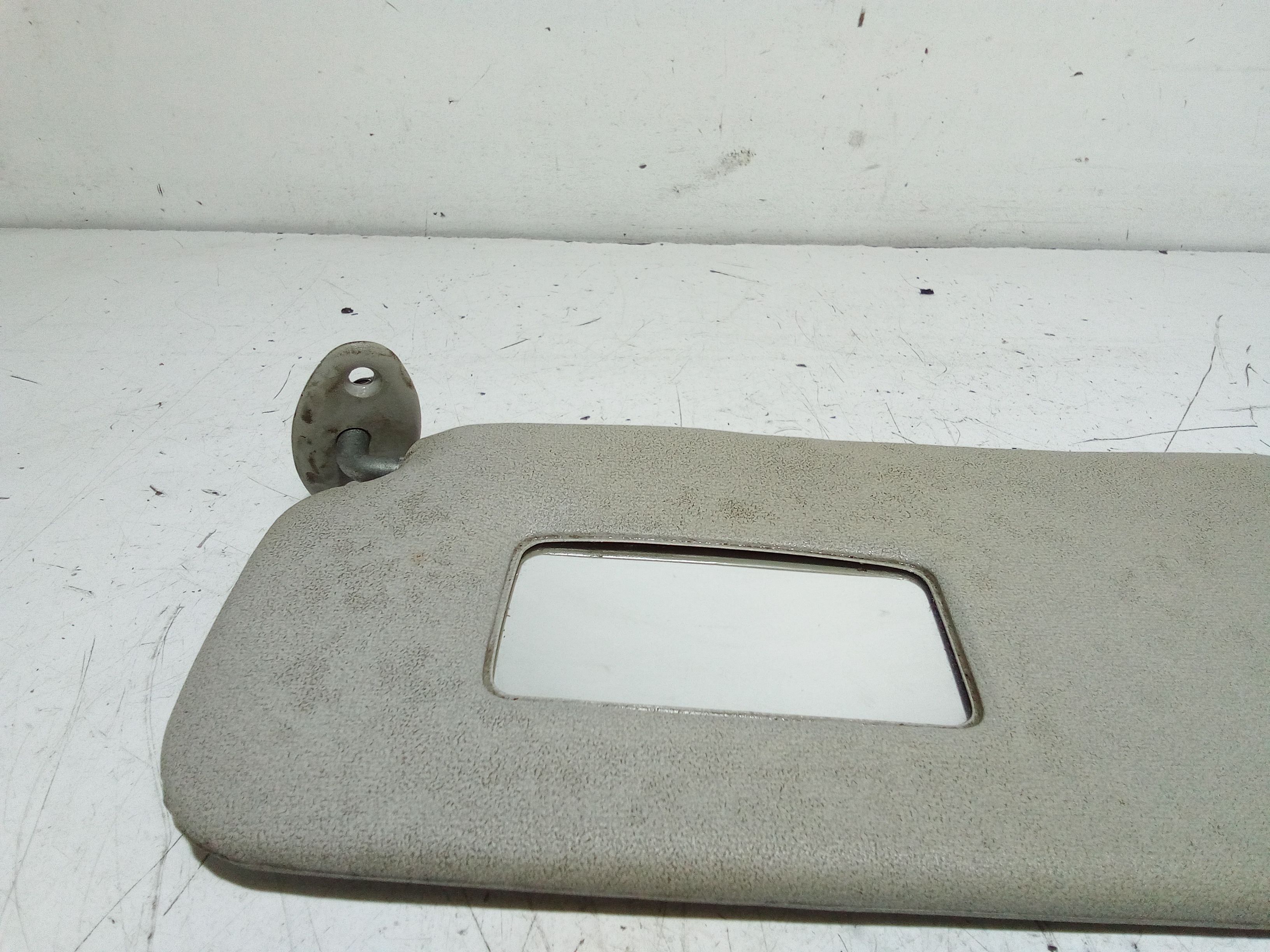 Parasole aletta anteriore Lato Guida TOYOTA Yaris Serie (99>03)