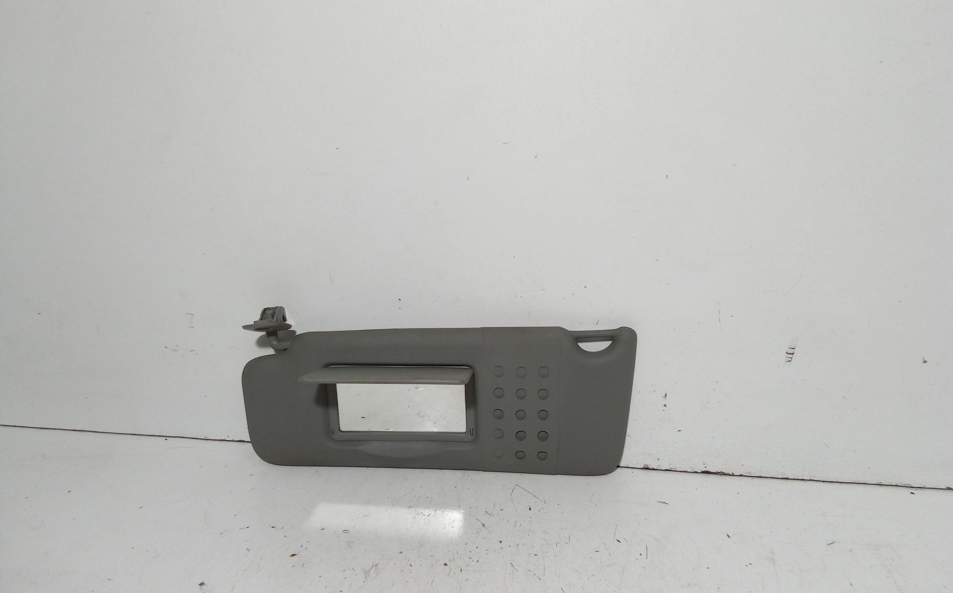 Parasole aletta anteriore Lato Guida RENAULT Clio Serie (01>05)