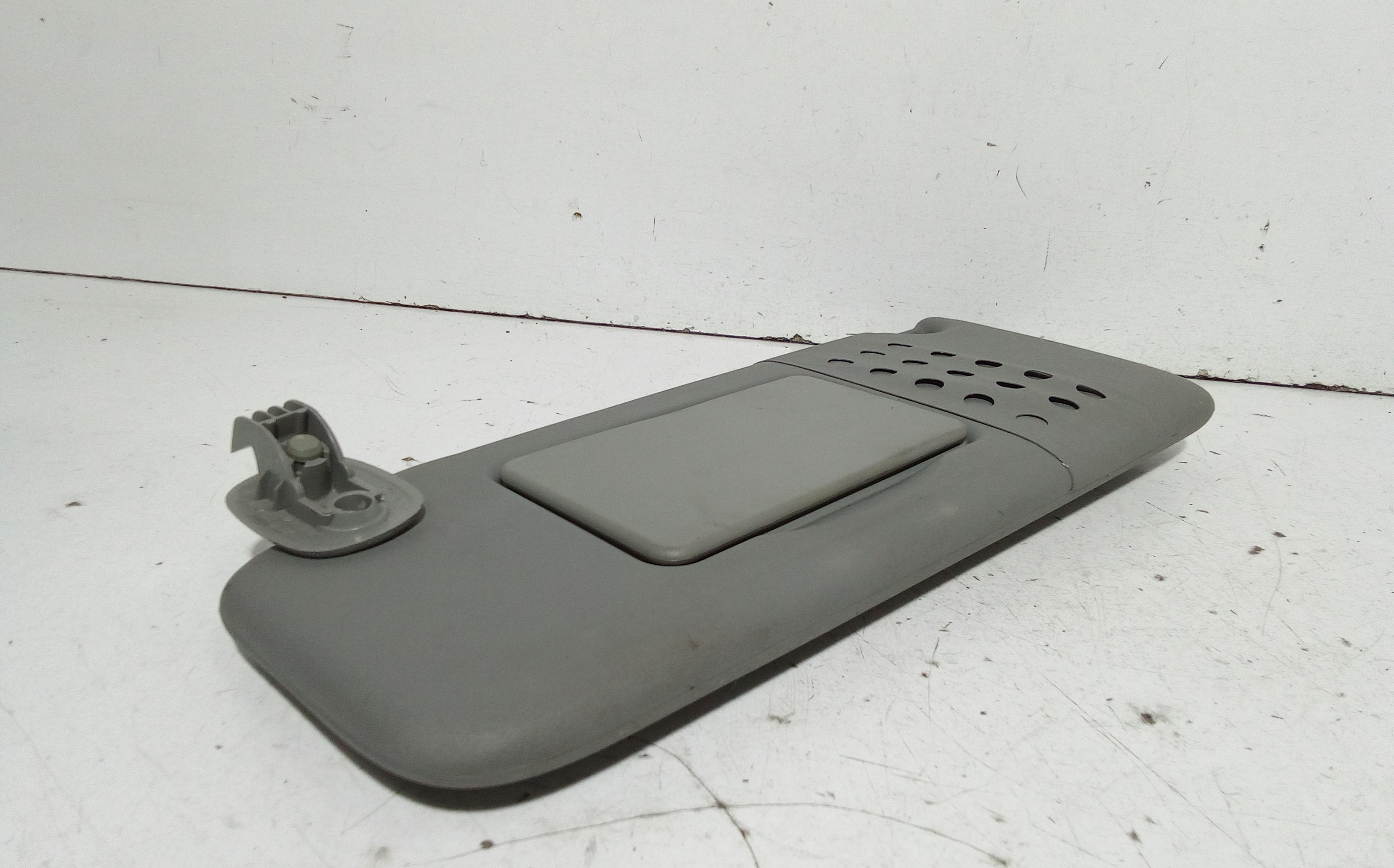 Parasole aletta anteriore Lato Guida RENAULT Clio Serie (01>05)