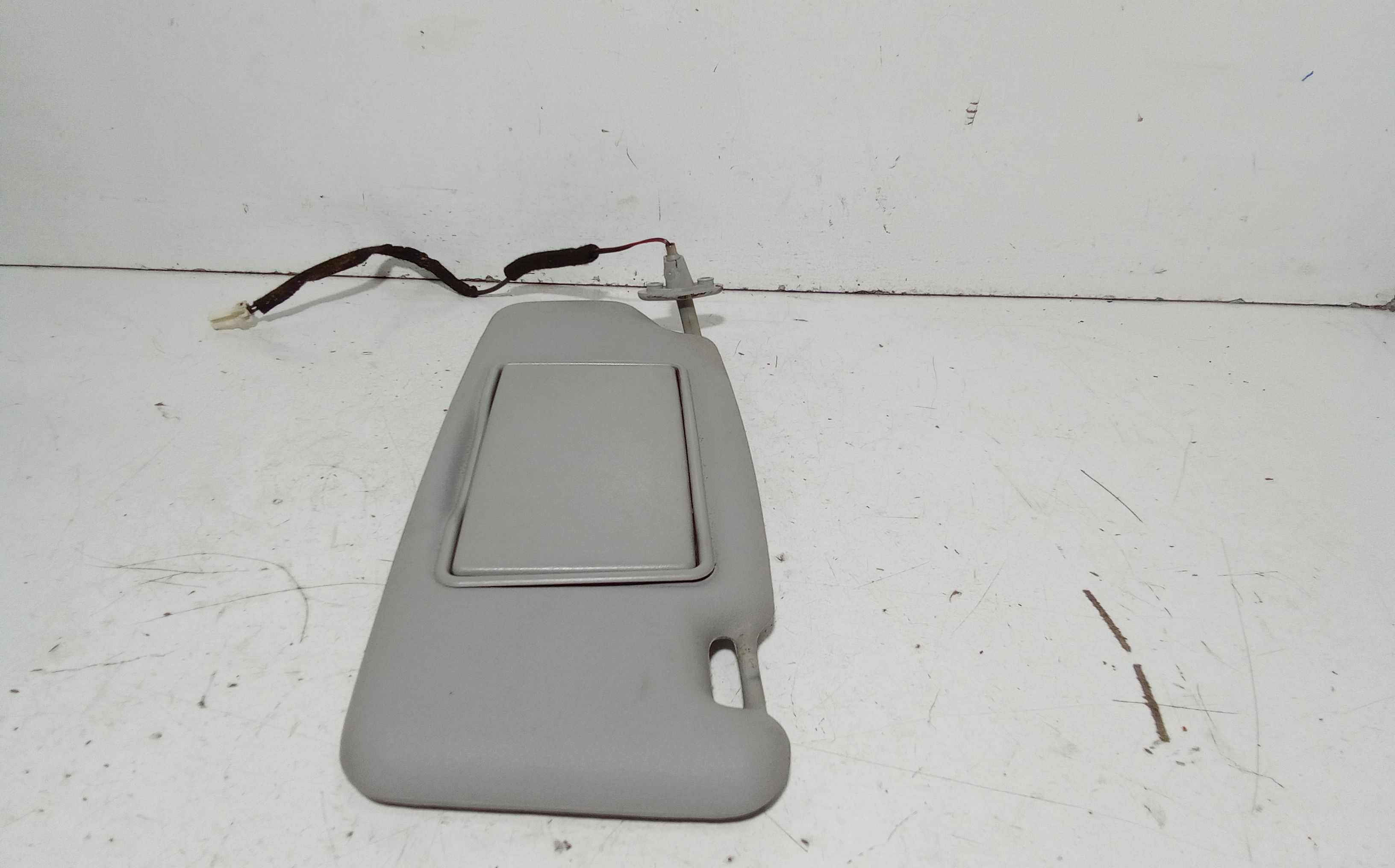 Parasole aletta anteriore Lato Guida VOLVO V40 Serie (03>04)