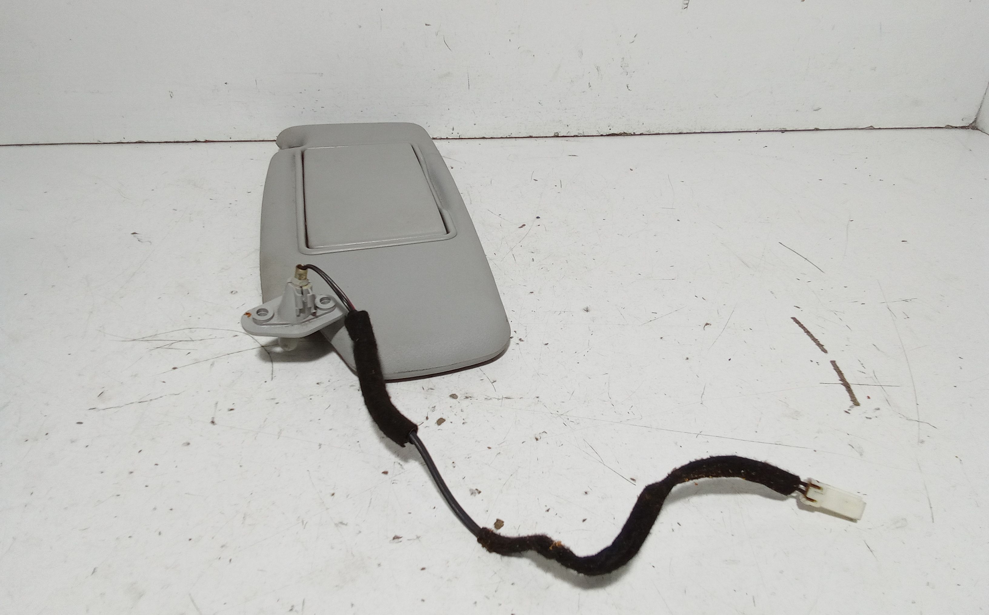 Parasole aletta anteriore Lato Guida VOLVO V40 Serie (03>04)