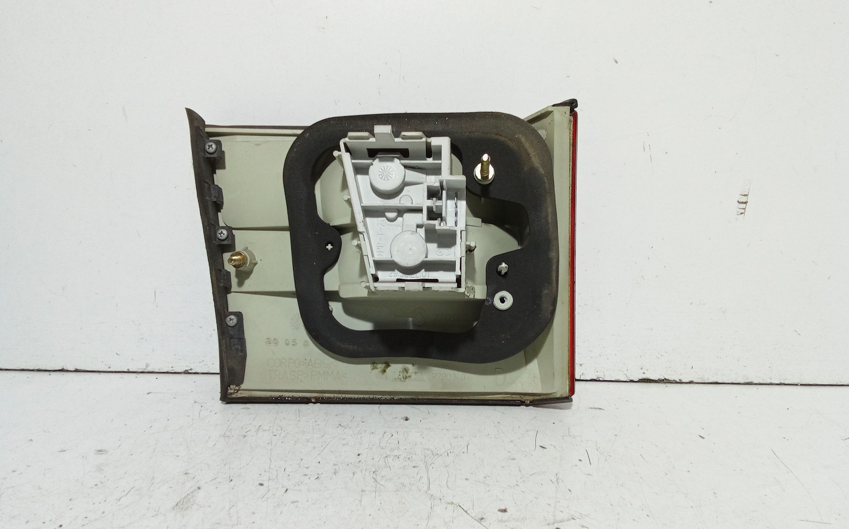 Stop Posteriore Destro Integrato nel Portello LANCIA K Berlina