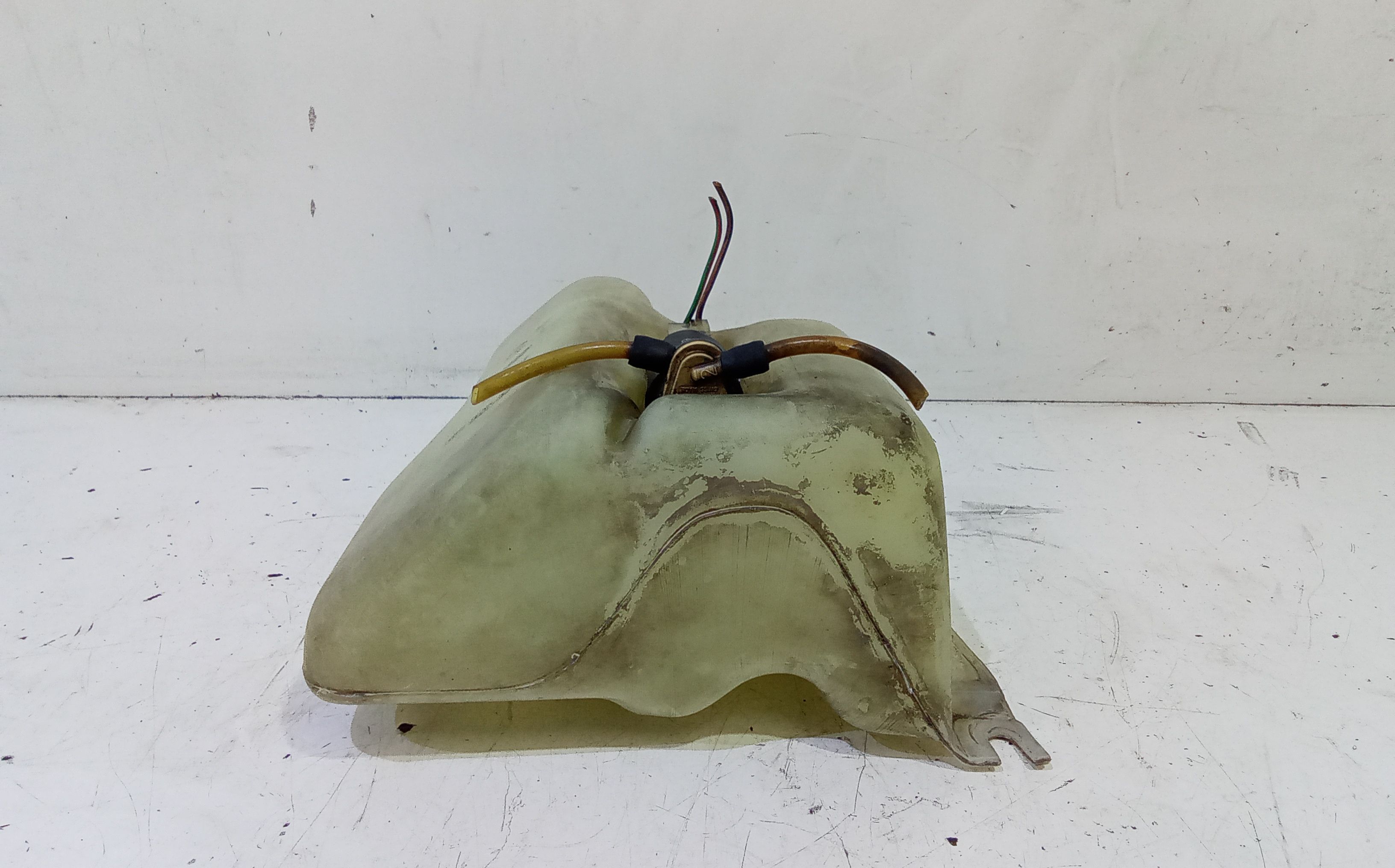 Vaschetta Tergi ant VOLKSWAGEN Polo 2 Serie