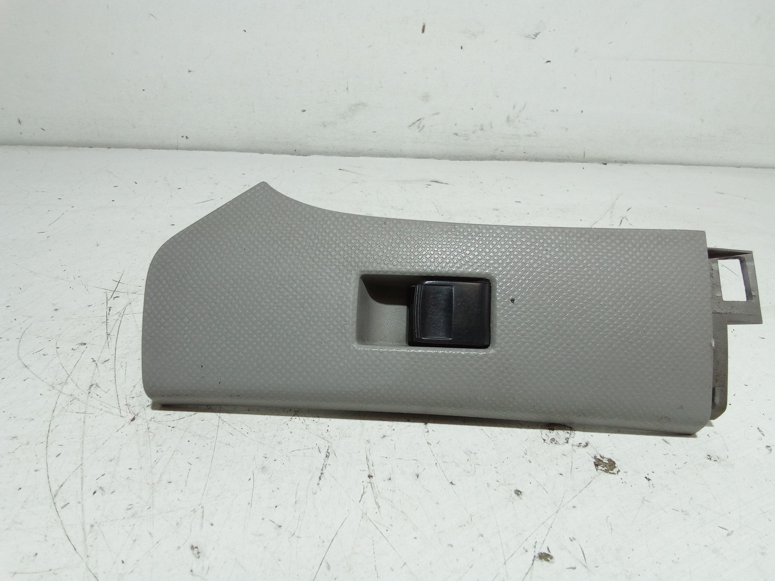 Pulsantiera Anteriore Destra Passeggero TOYOTA Yaris Serie (05>08)