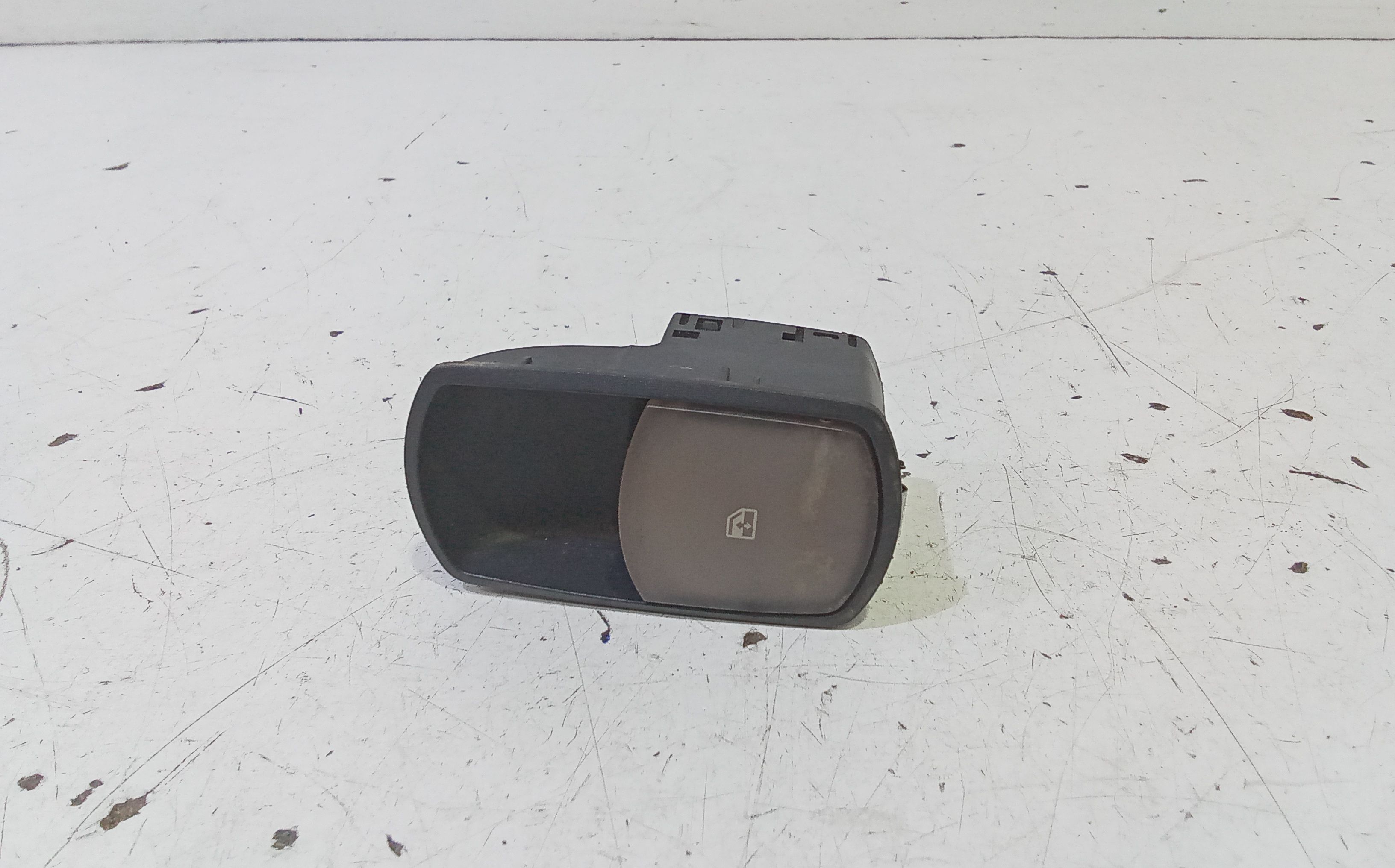 Pulsantiera Anteriore Destra Passeggero OPEL Corsa D 5P 1 Serie